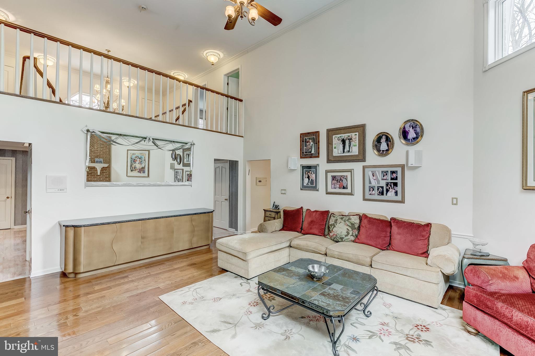 IVY HILL - Residential