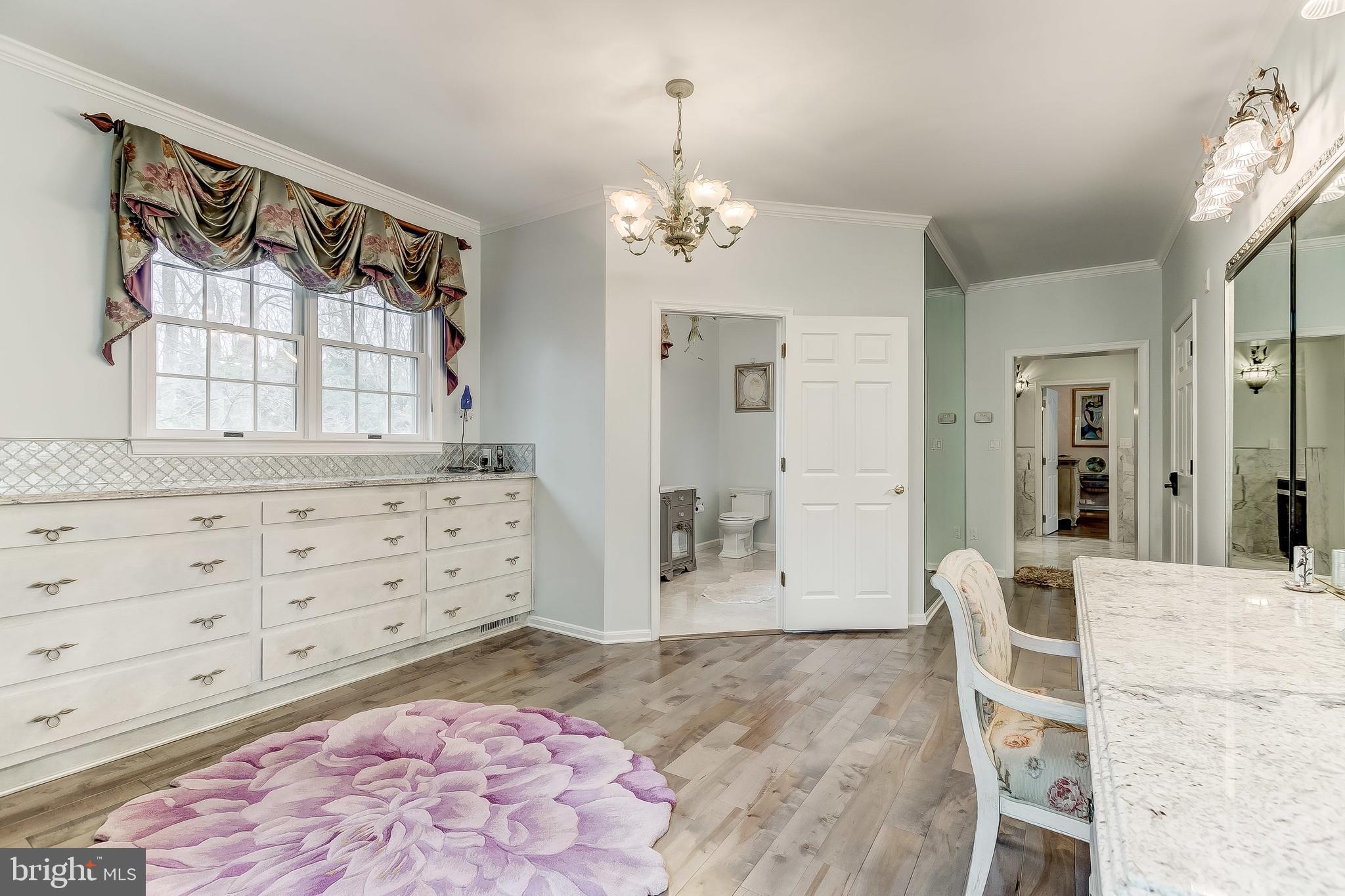 IVY HILL - Residential