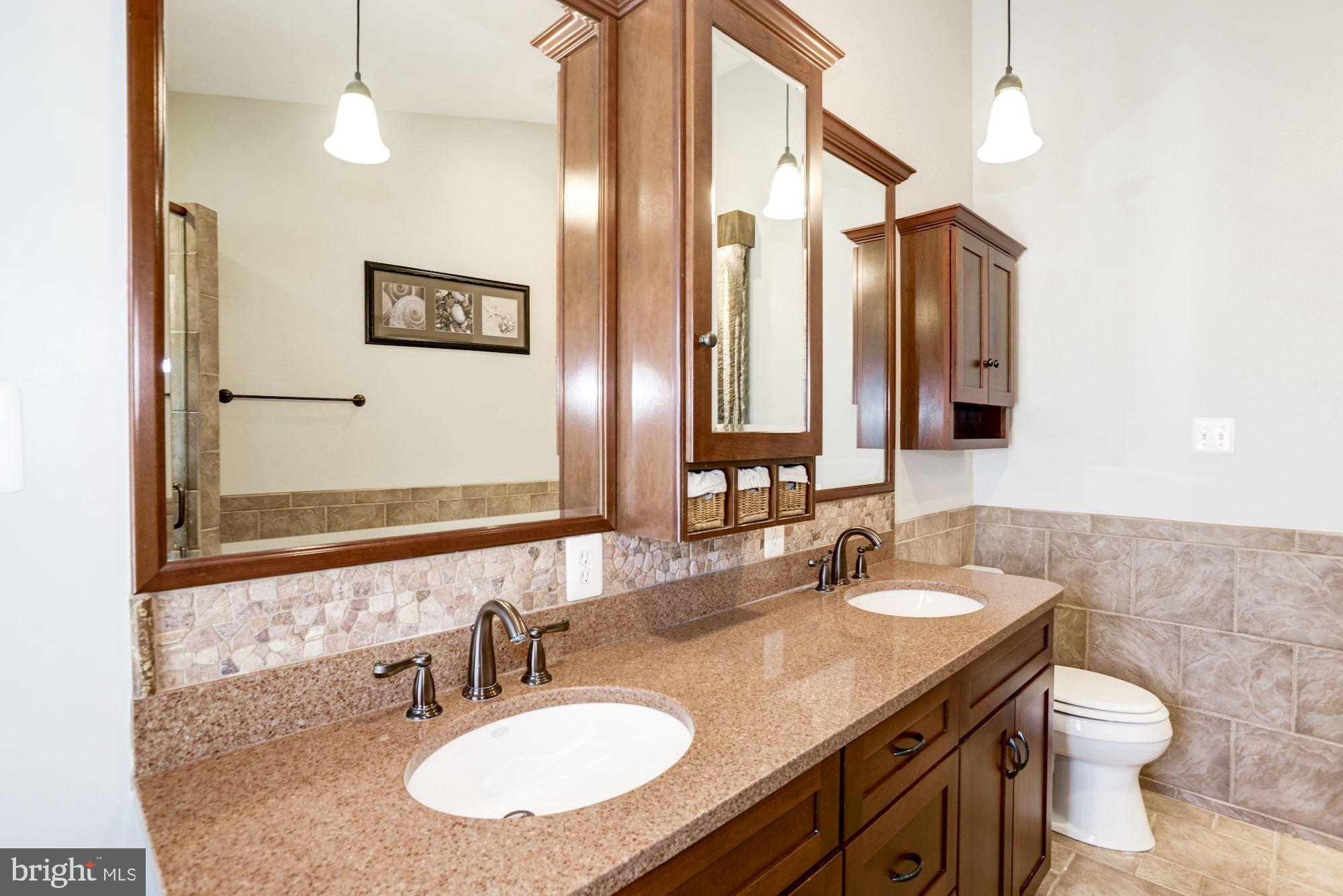 KINGSTOWNE - Residential