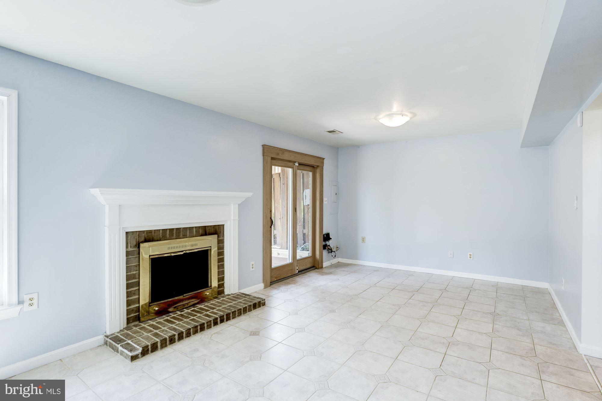 KINGSTOWNE - Residential