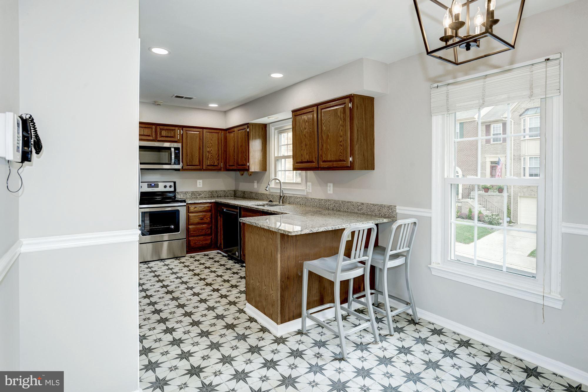 KINGSTOWNE - Residential