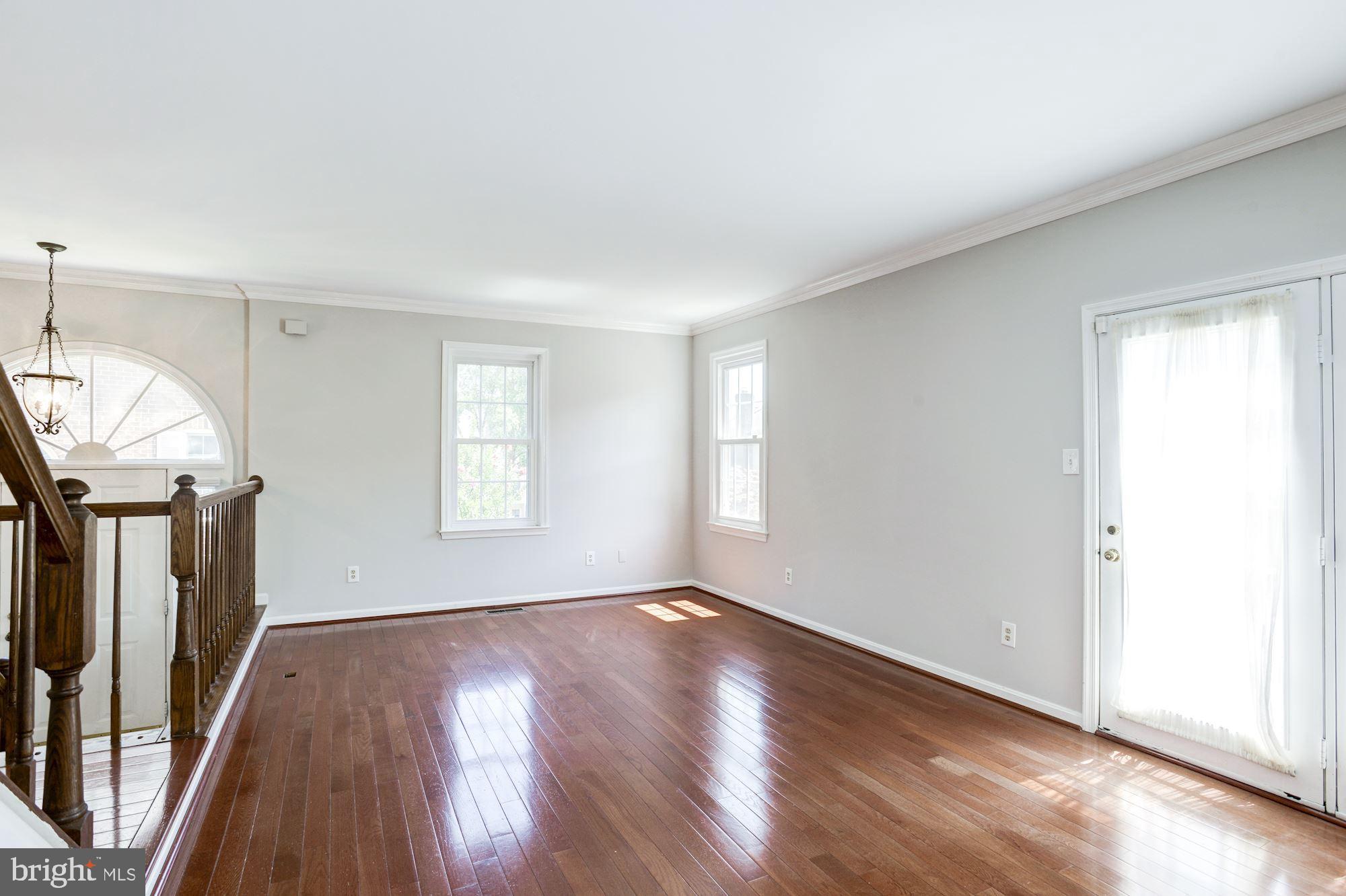 KINGSTOWNE - Residential