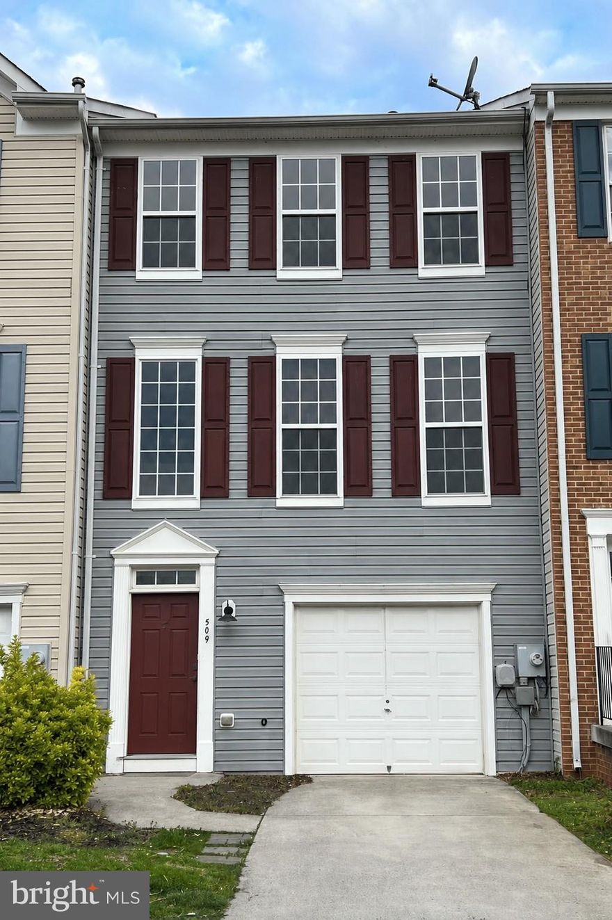 Move-in ready and thoughtfully updated 3-bedroom, 2.5-bath interior townhome tucked away on a quiet cul-de-sac in the desirable Hamilton Court community. Offering approximately 1,820 sq. ft. across three finished levels, this home combines fresh modern updates with a functional, spacious layout.
The main level features refinished hardwood floors and a bright, open living space. The kitchen offers an island, ample room for dining, and brand new appliances—including a refrigerator, oven, microwave, and dishwasher—making it both functional and inviting for everyday living and entertaining. Step outside to enjoy the freshly power washed and painted deck, which leads down to a patio and fully fenced backyard—perfect for relaxing or entertaining.
Upstairs, the generously sized primary suite features a walk-in closet and private en-suite bath, while two additional bedrooms and a full bath complete the upper level.
The walkout lower level includes a finished flex space ideal for a rec room, office, or gym, along with access to the attached garage.
Additional recent improvements include fresh interior paint, new luxury vinyl plank flooring in the kitchen and bathrooms, and refinished hardwood flooring on the stairs and main living area, creating a clean and cohesive feel throughout the home.
Hamilton Court also features community amenities including an on-site dog park and playground for residents to enjoy. Conveniently located near Sherando Park, schools, shopping, dining, and commuter routes, this home offers both comfort and accessibility.