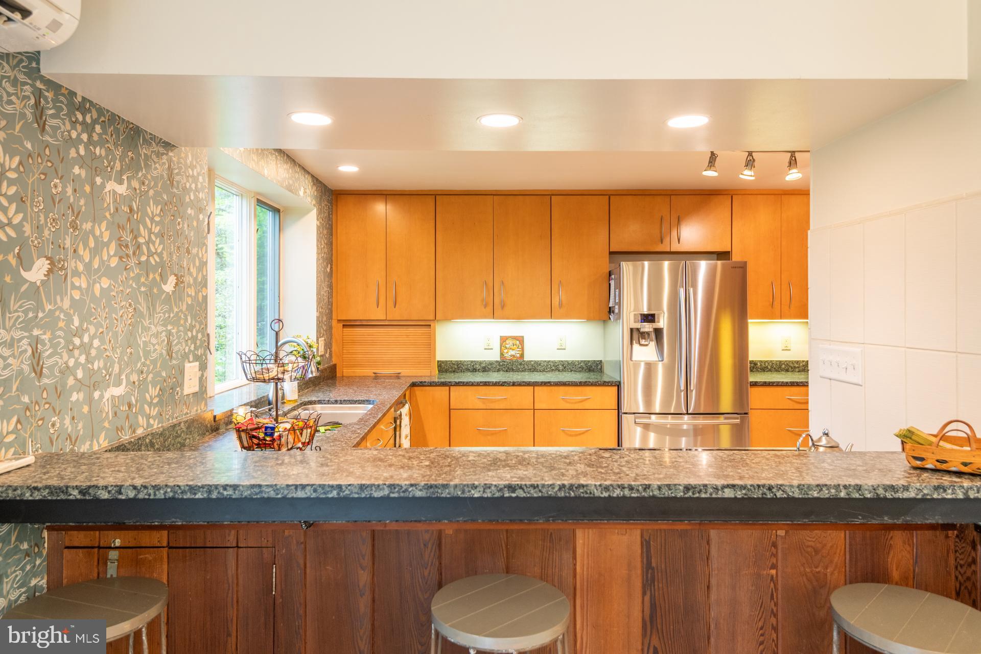 HOLMES-FOSTER - Residential