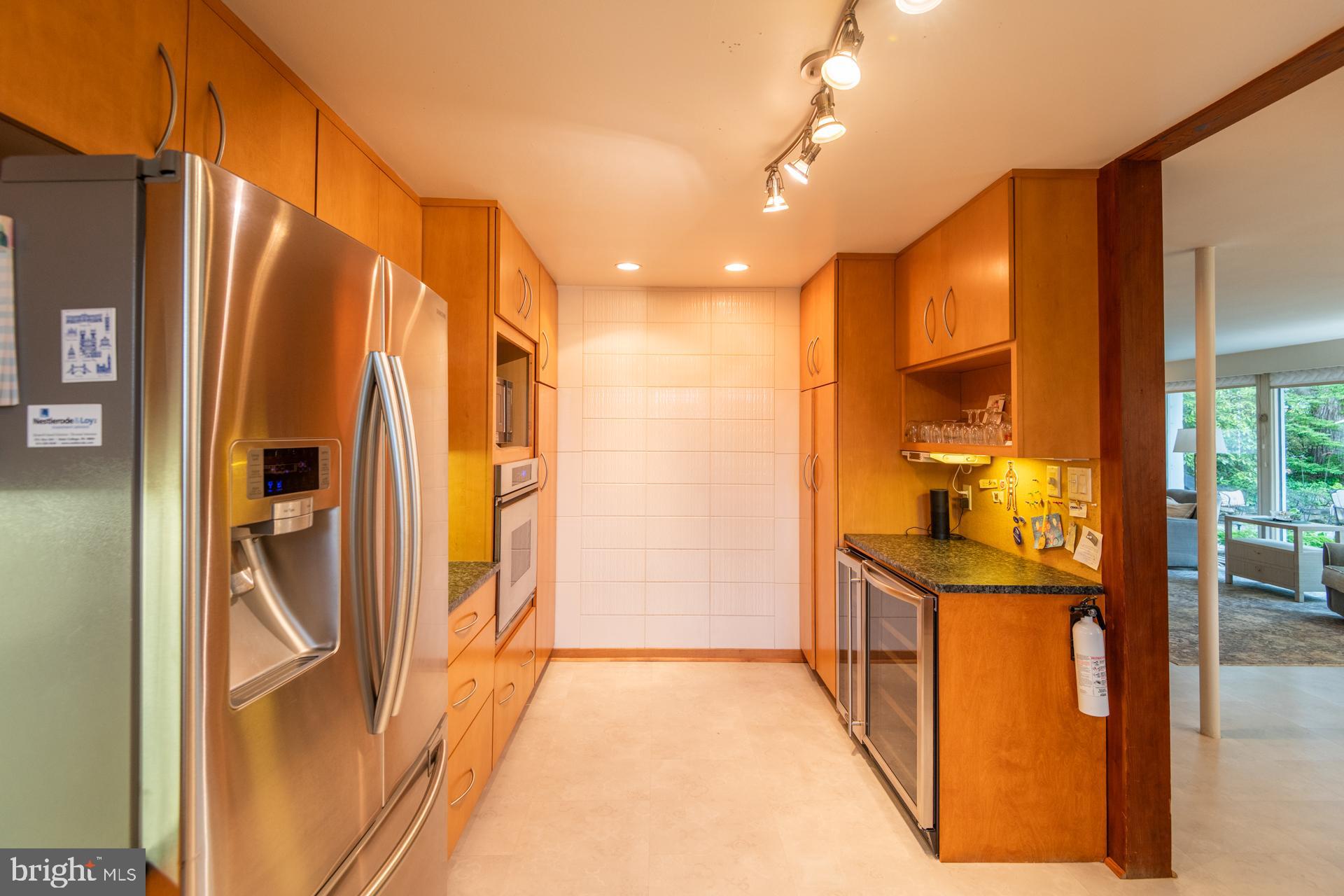 HOLMES-FOSTER - Residential