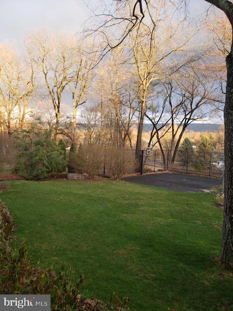 HOLMES-FOSTER - Residential