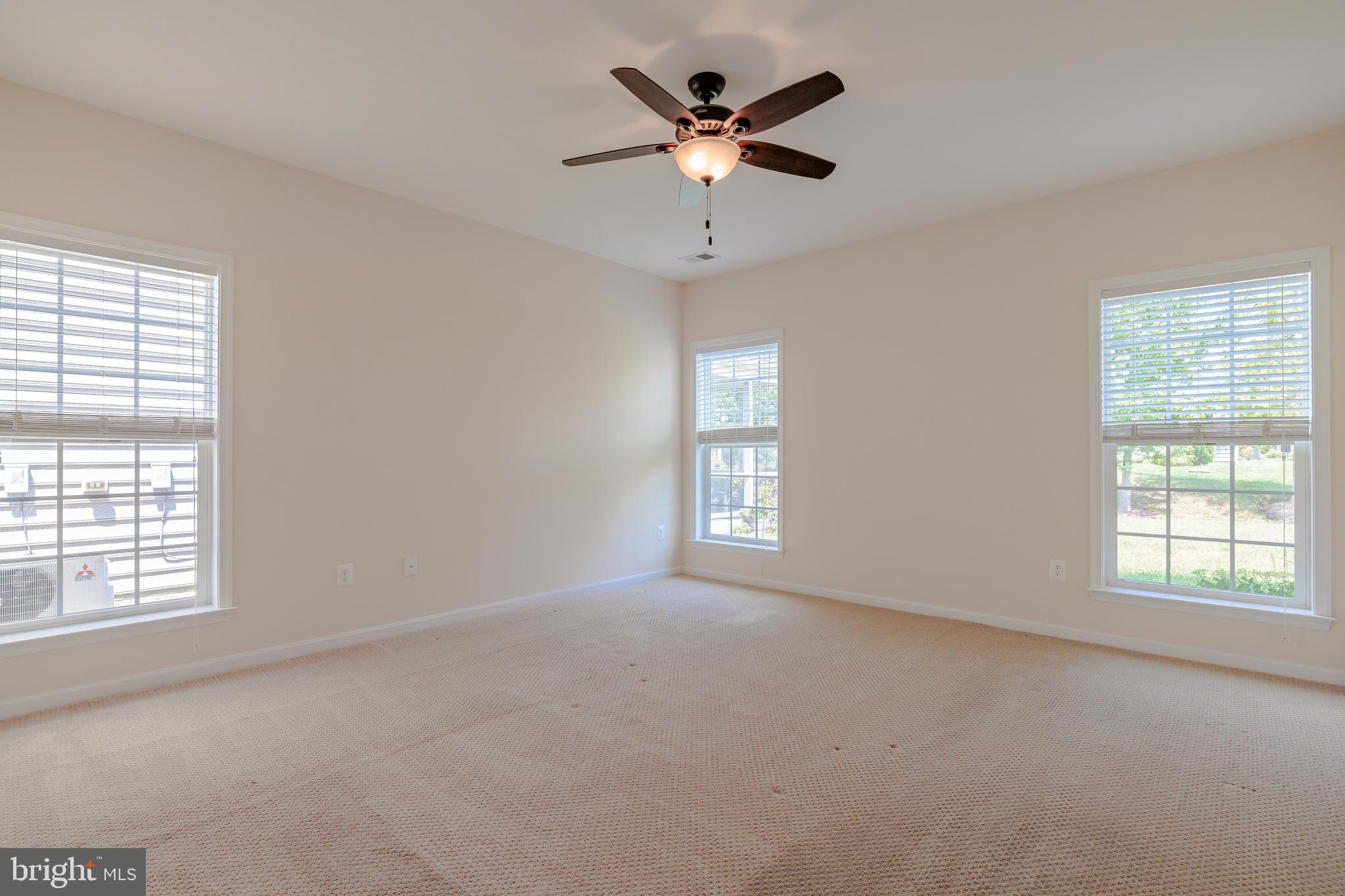 SYMPHONY VILLAGE AT CENTREVILLE - Residential