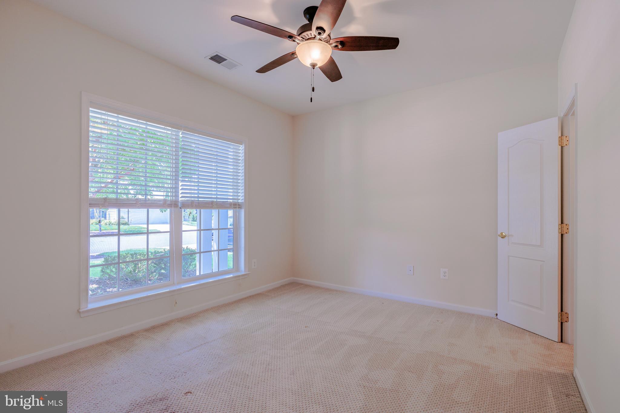 SYMPHONY VILLAGE AT CENTREVILLE - Residential