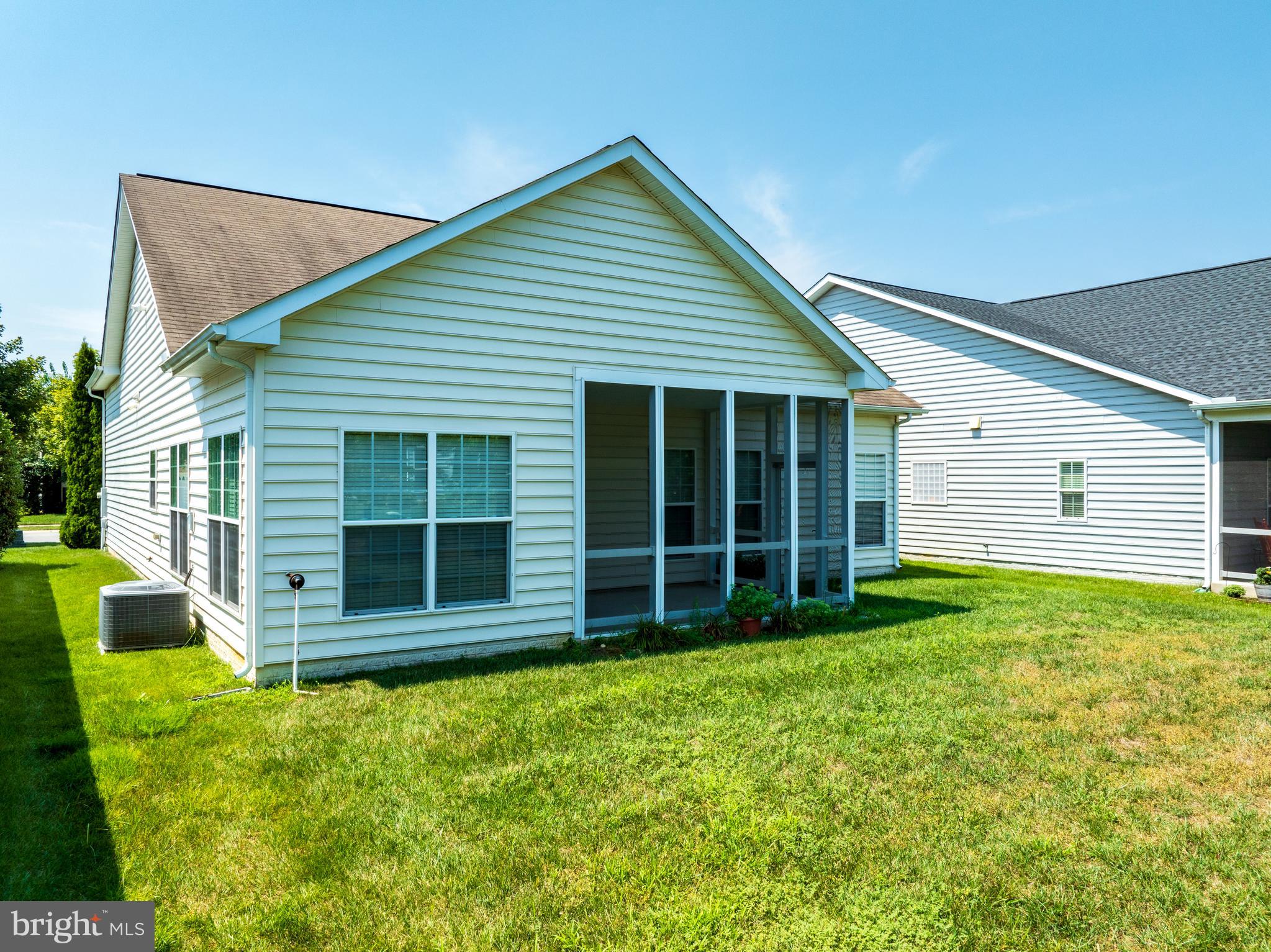 SYMPHONY VILLAGE AT CENTREVILLE - Residential