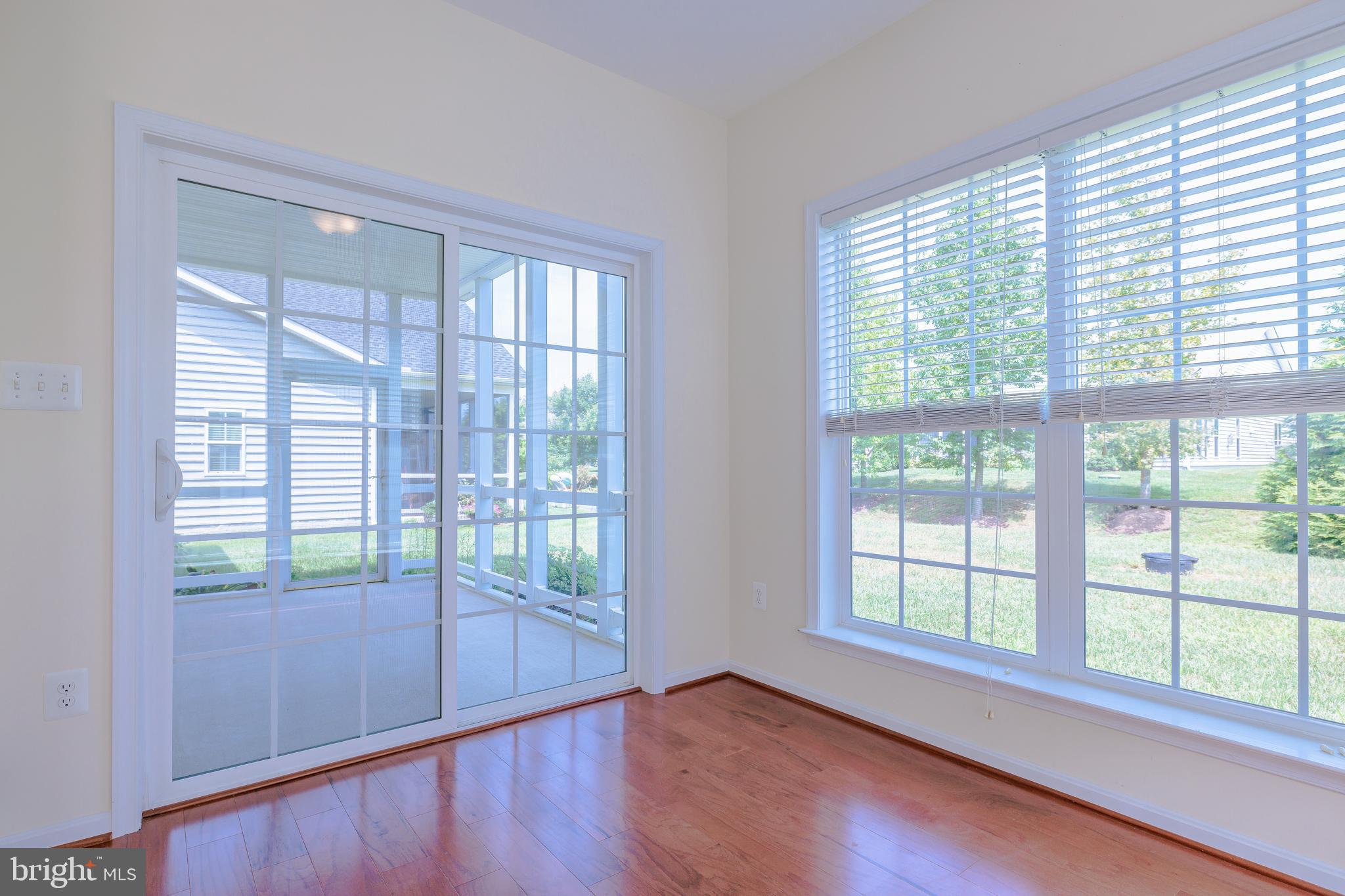 SYMPHONY VILLAGE AT CENTREVILLE - Residential