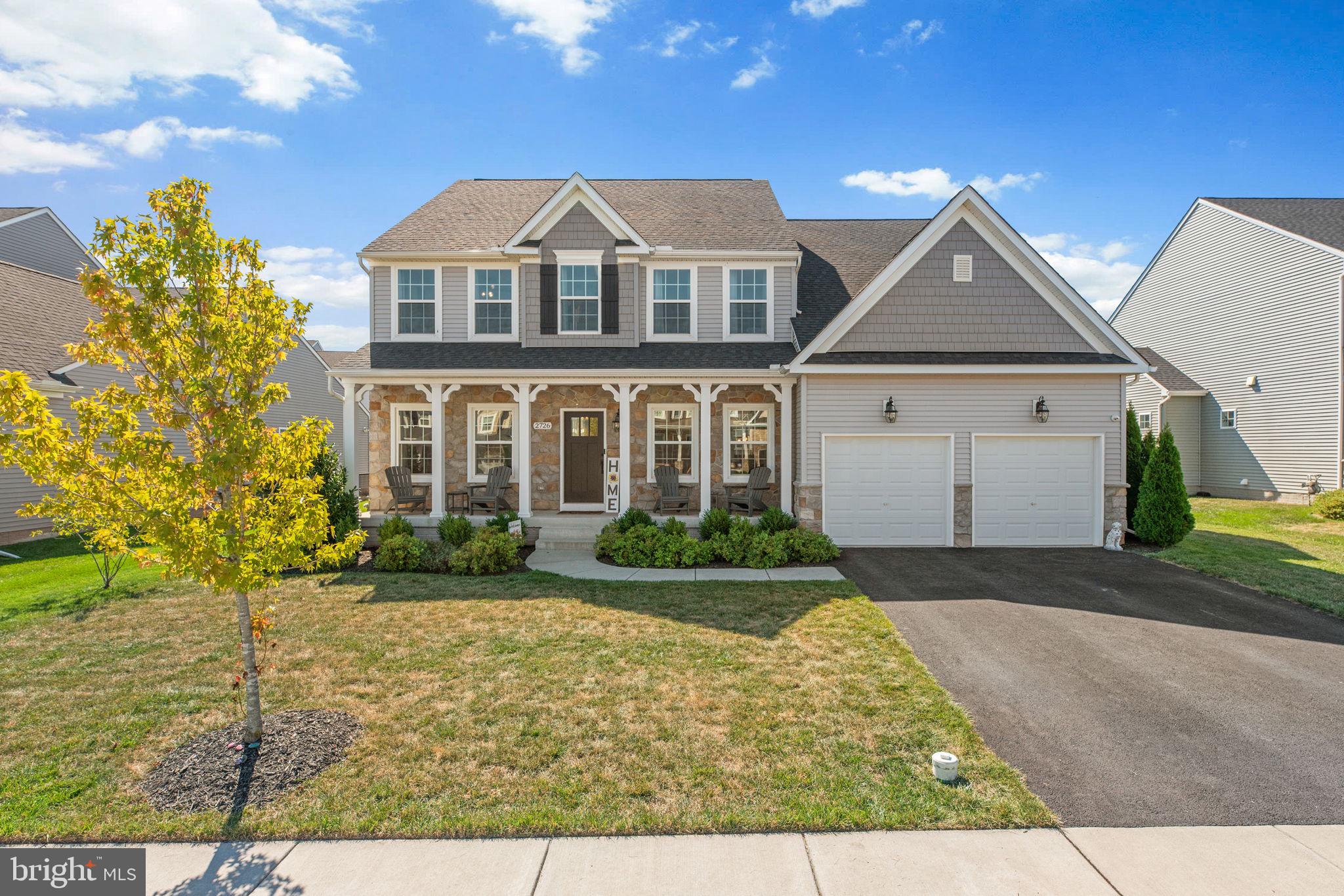 2726 MOON SHOT LANE