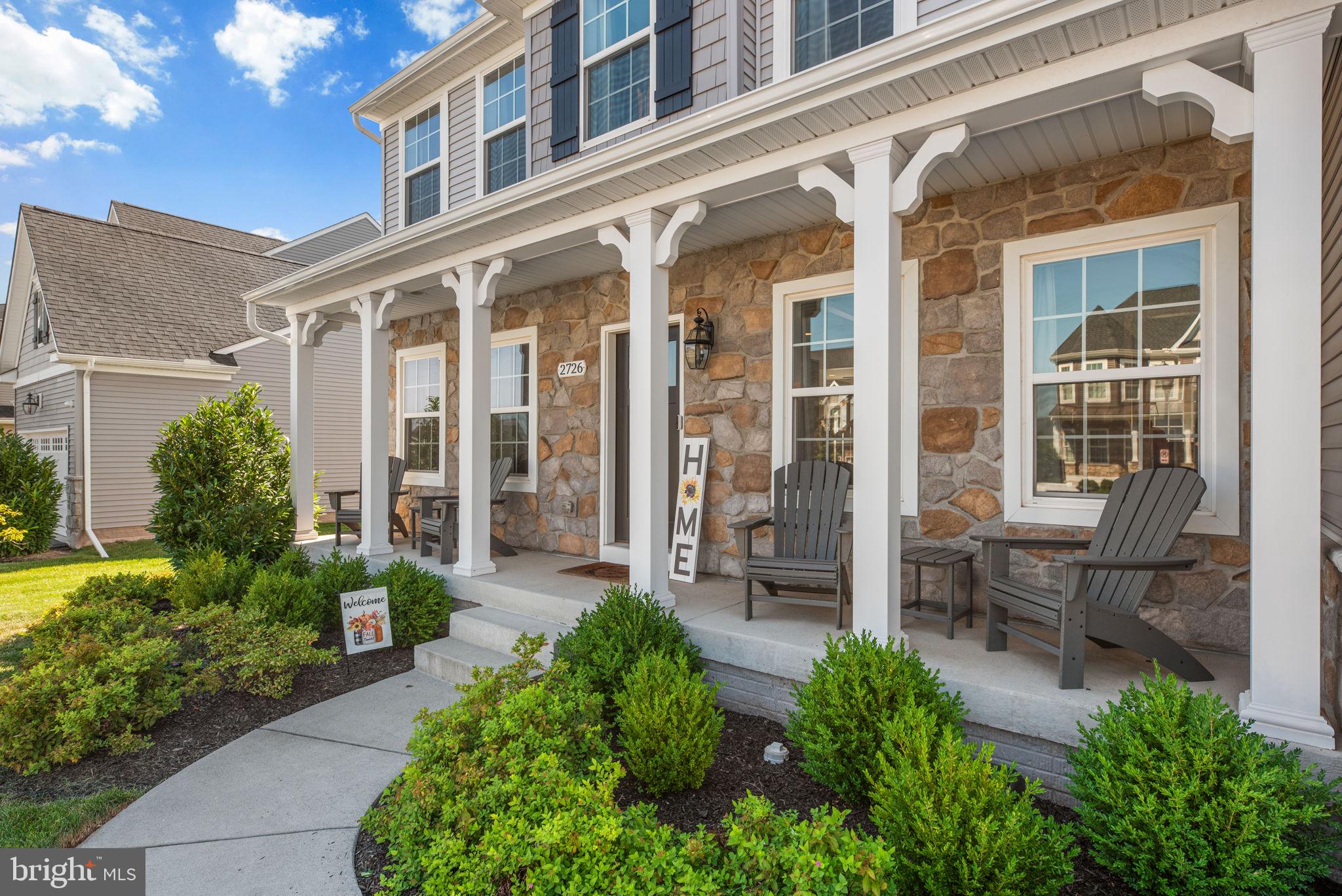 2726 MOON SHOT LANE