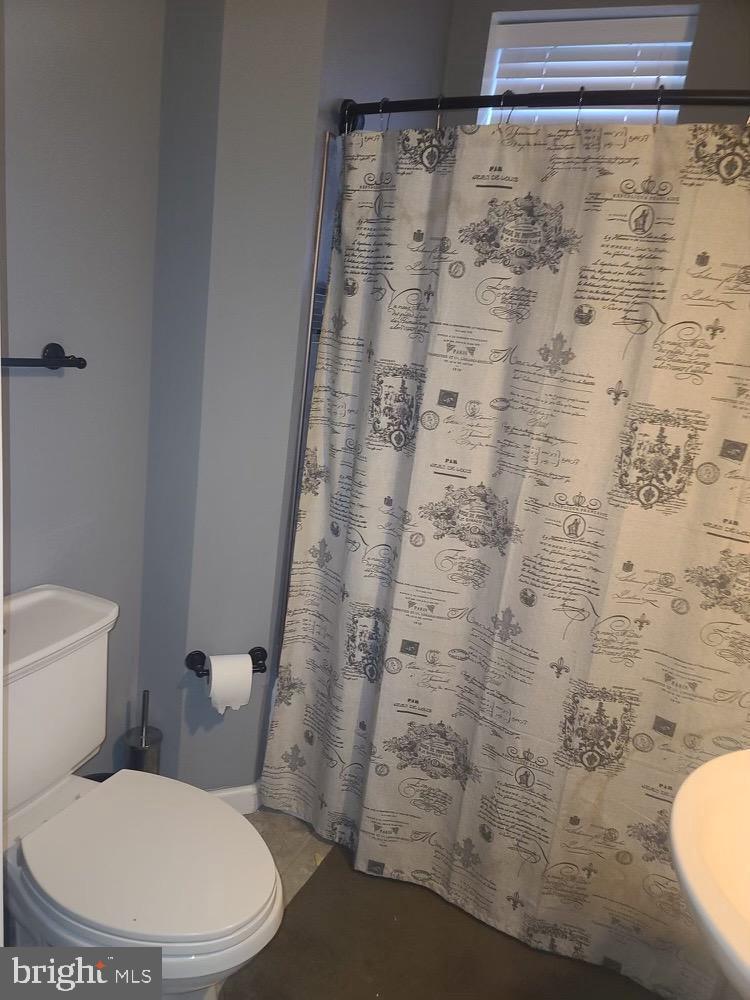 KERNEWOOD - Residential Lease