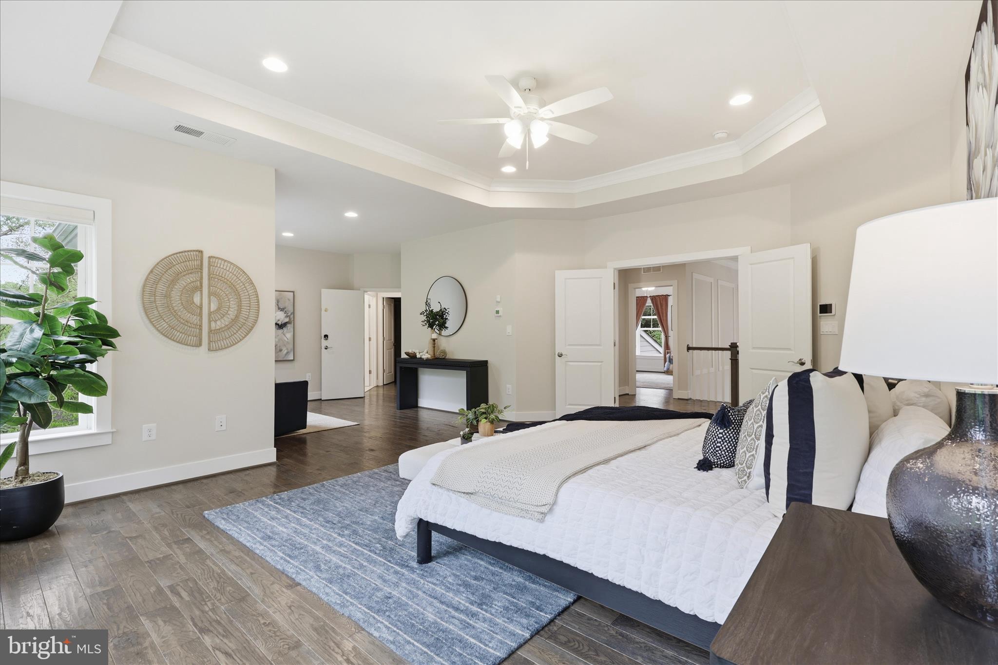 MANTUA - Residential