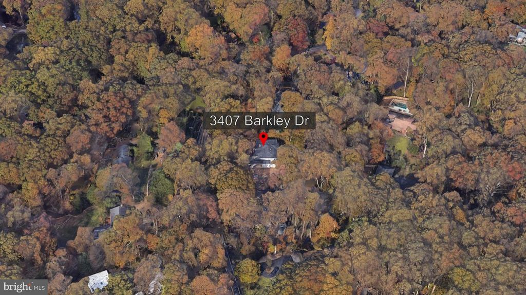 Photo of 3407 Barkley Drive, FAIRFAX, VA 22031 (MLS # VAFX2297904)