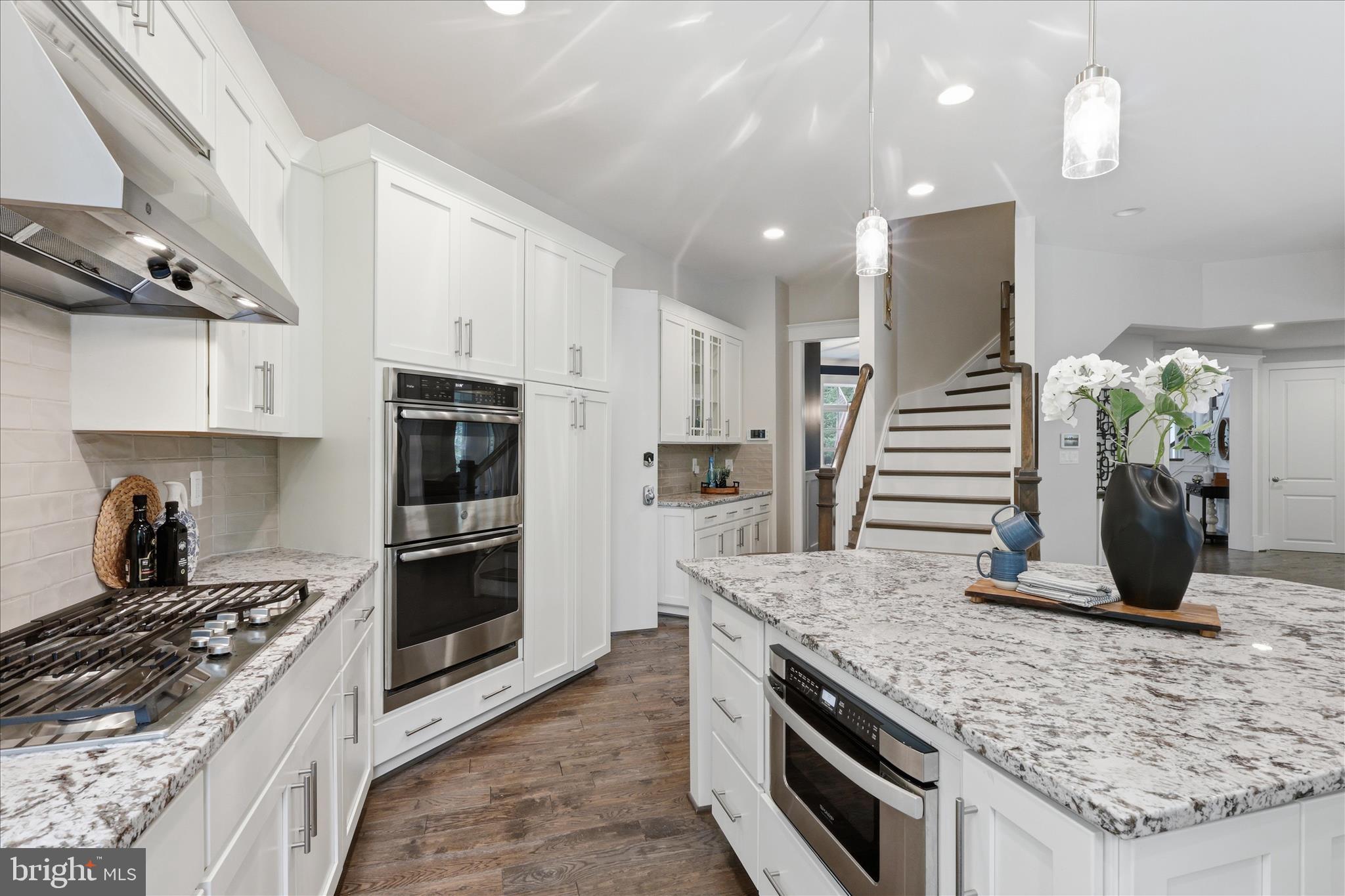 MANTUA - Residential