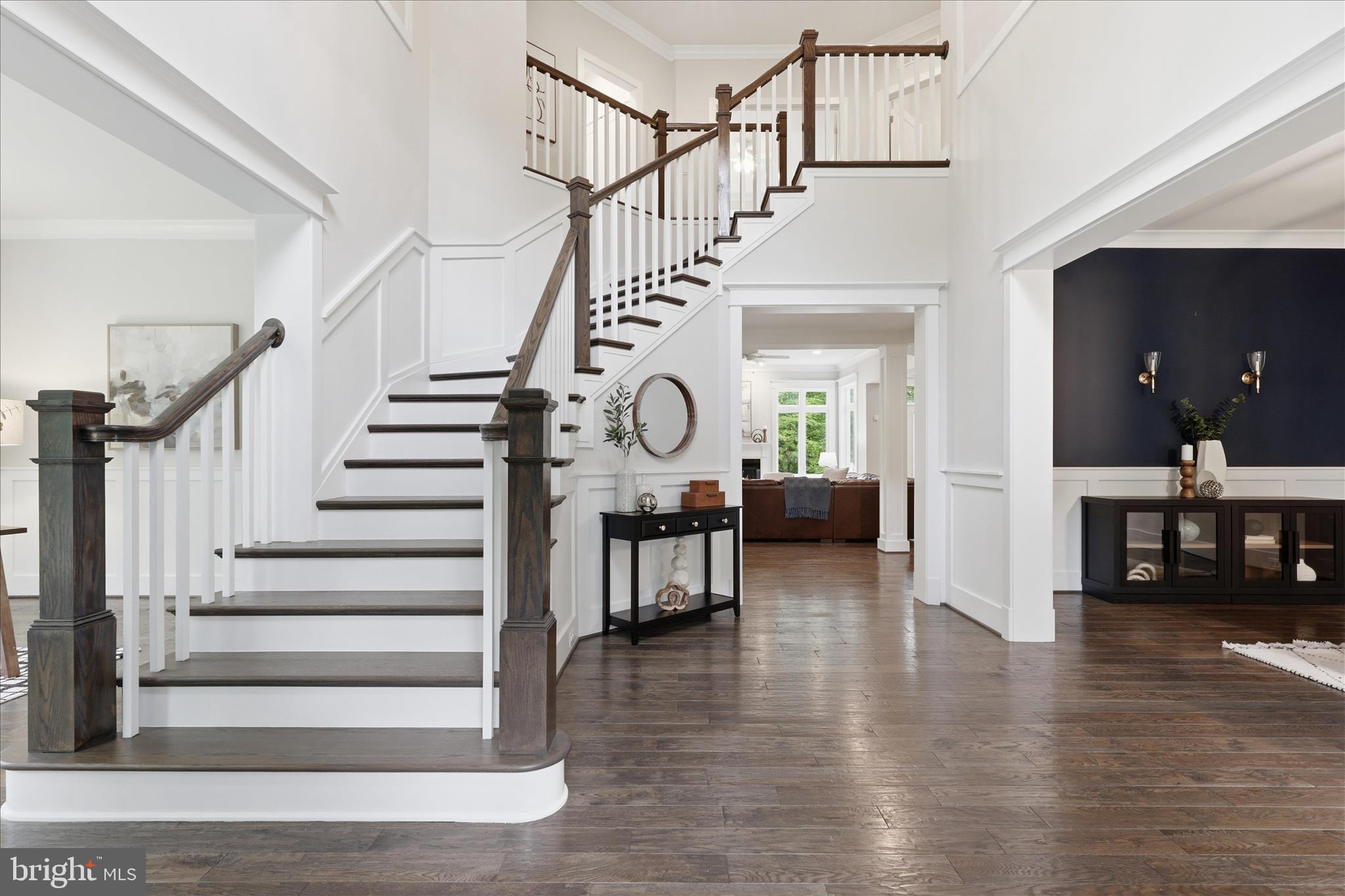 MANTUA - Residential