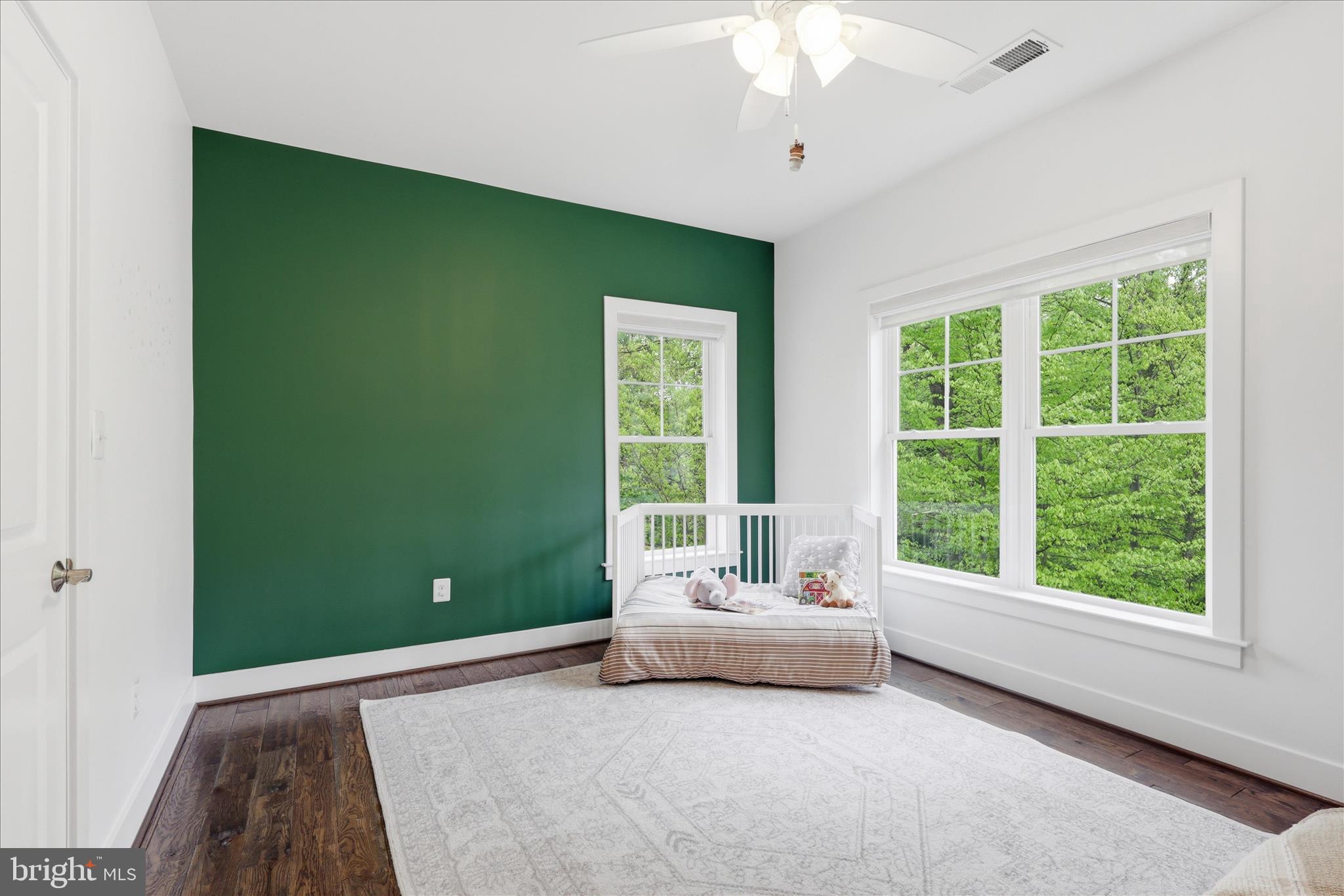 MANTUA - Residential