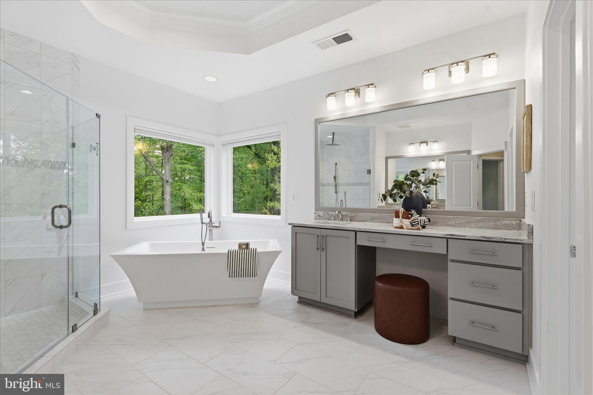 MANTUA - Residential