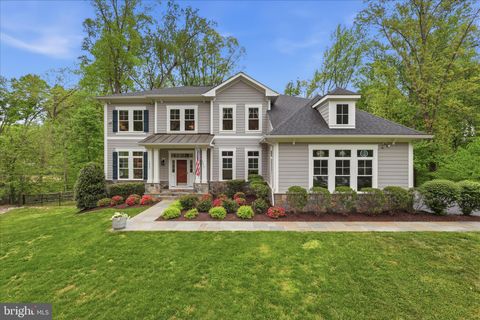 Photo of 3407 Barkley Drive, FAIRFAX, VA 22031 (MLS # VAFX2297904)
