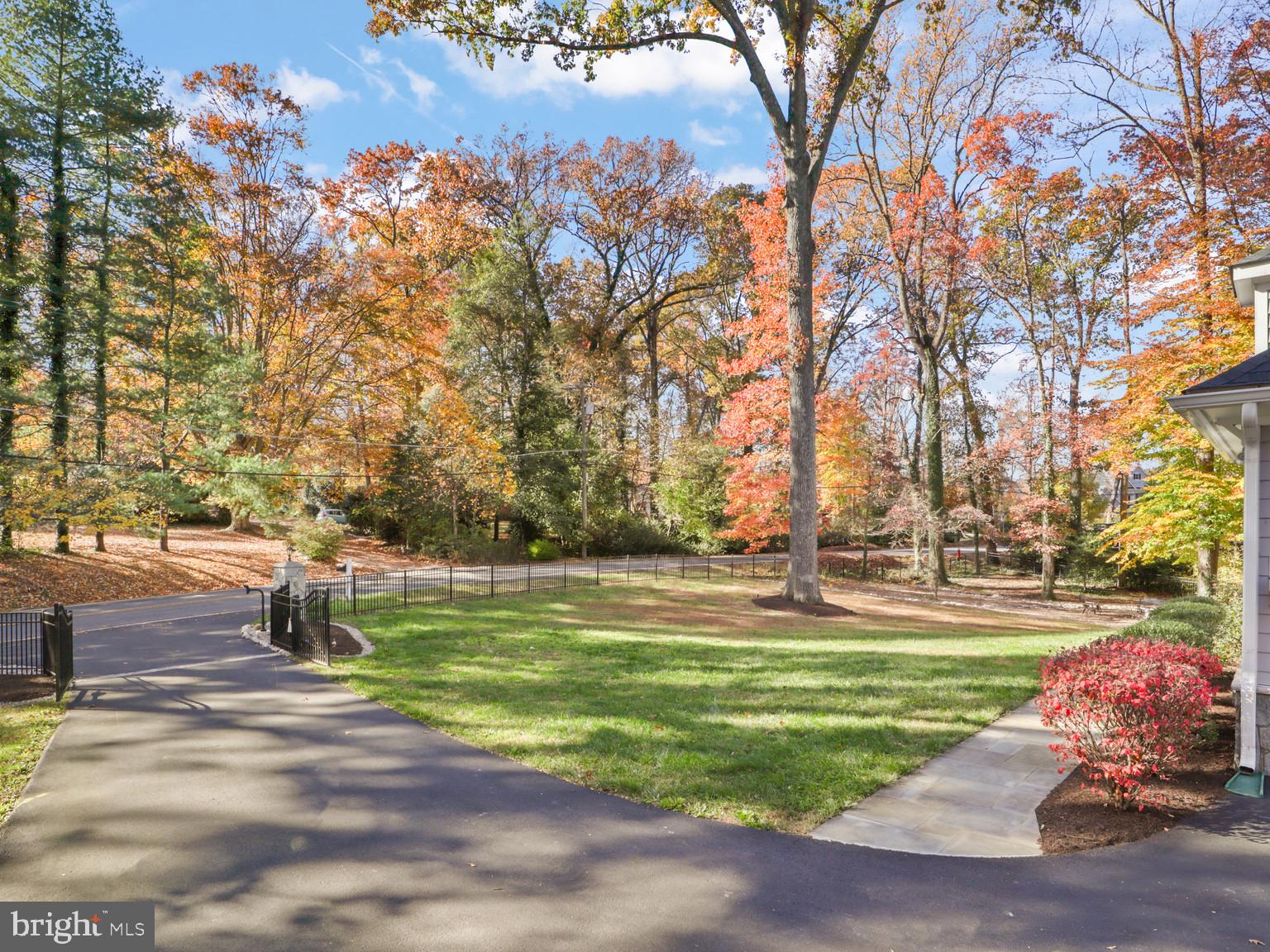 MANTUA - Residential