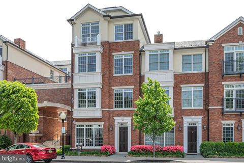 Townhouse For Sale - 20 Paul Robeson Place<br/> Mercer County, PRINCETON, NJ 08542