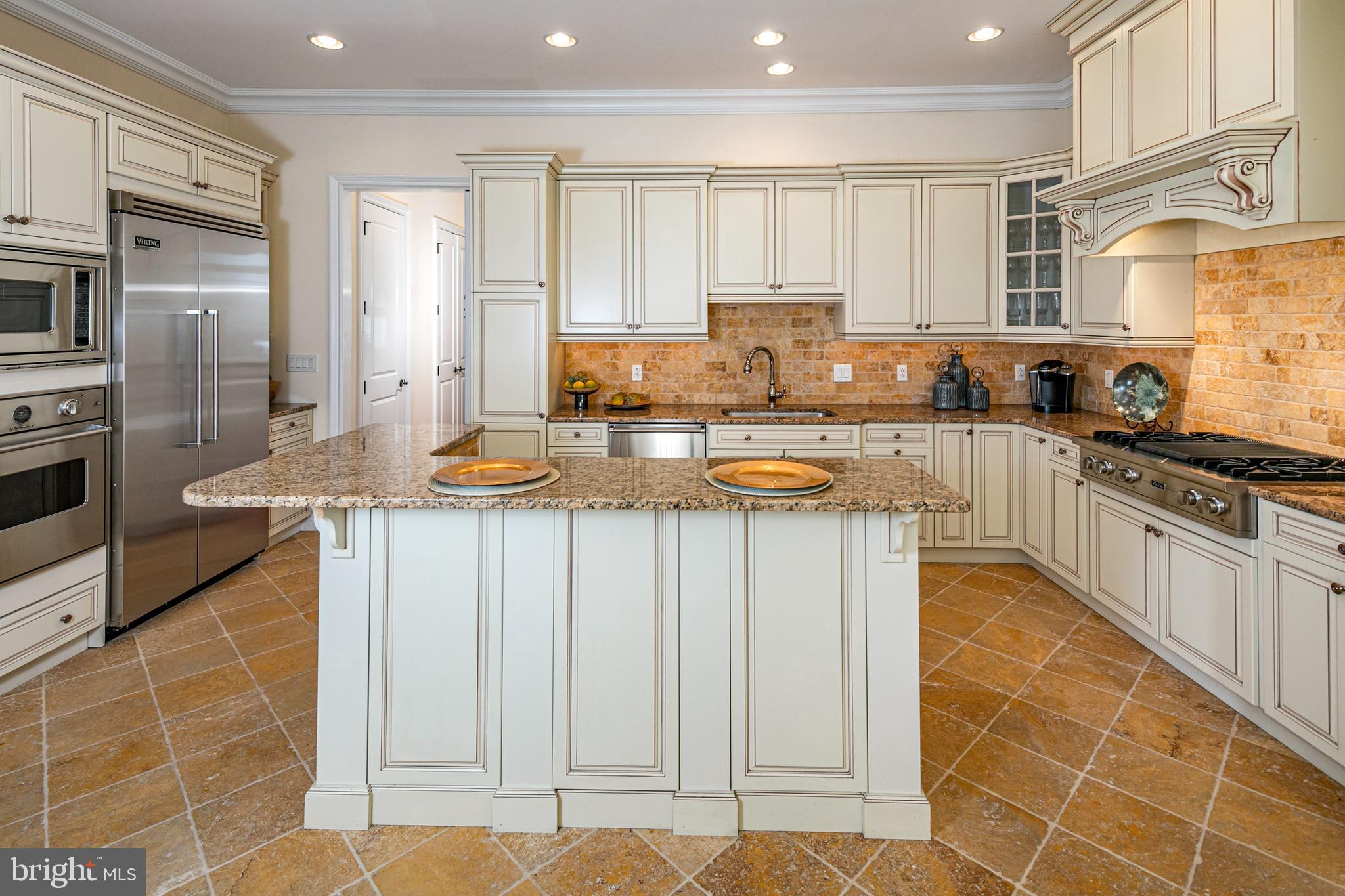 PALMER SQUARE - Residential