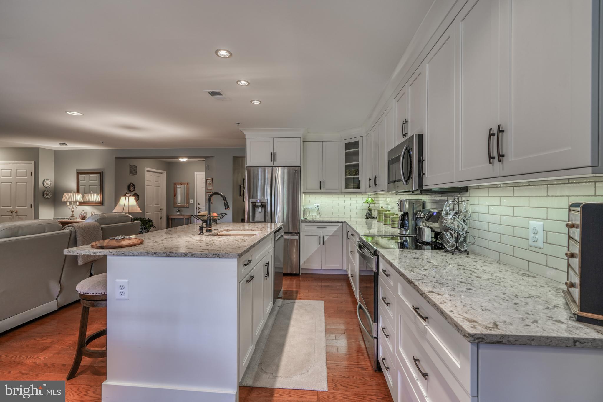 ROUNDWOOD RIDGE - Residential