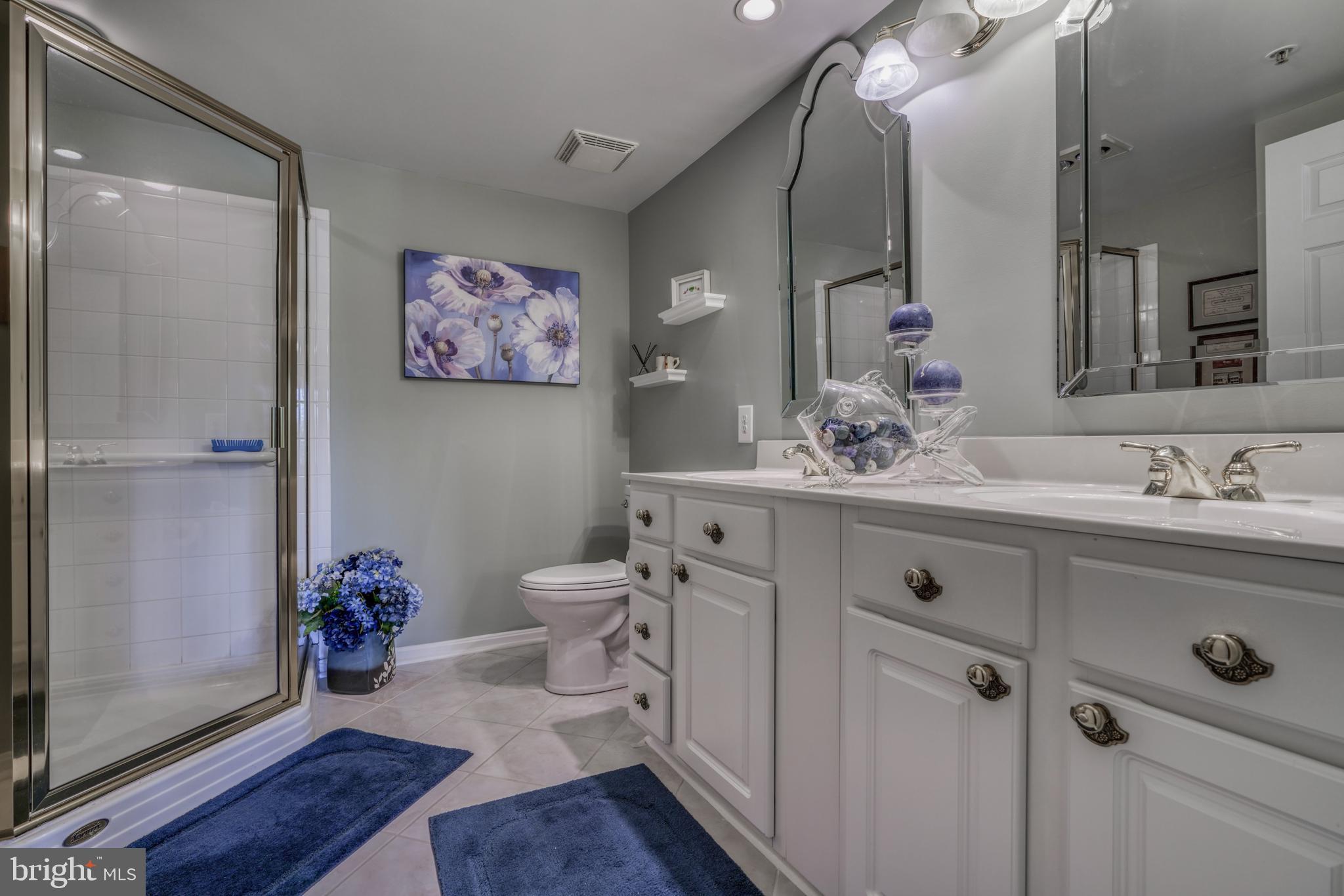 ROUNDWOOD RIDGE - Residential