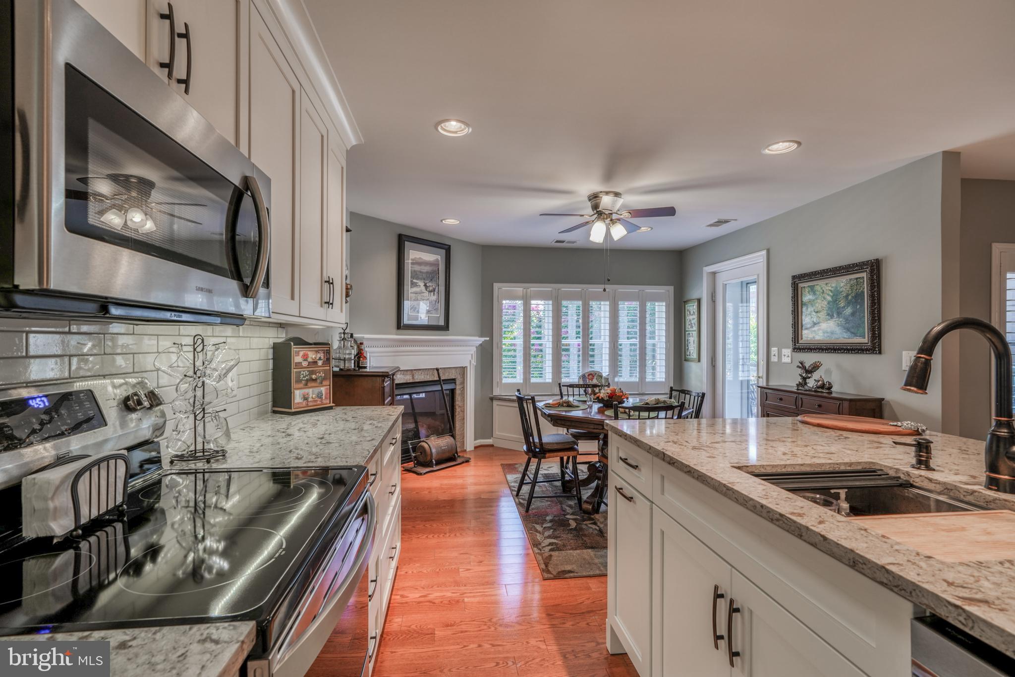 ROUNDWOOD RIDGE - Residential