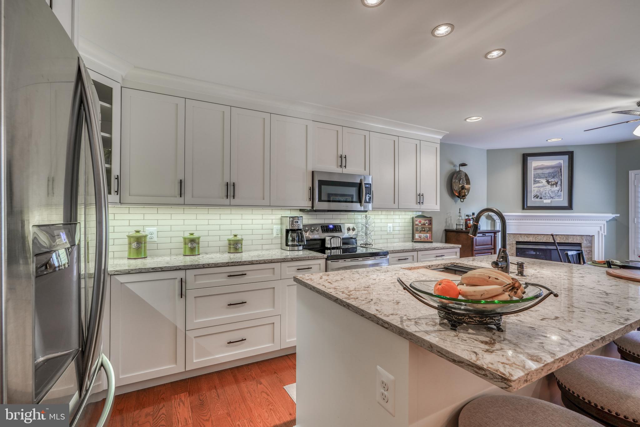 ROUNDWOOD RIDGE - Residential