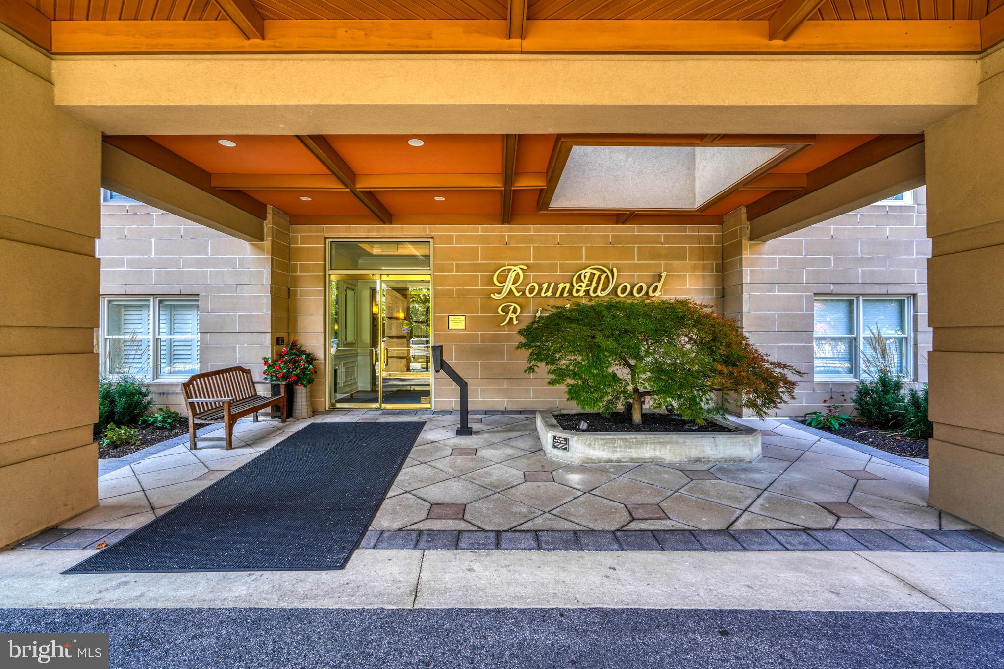 ROUNDWOOD RIDGE - Residential