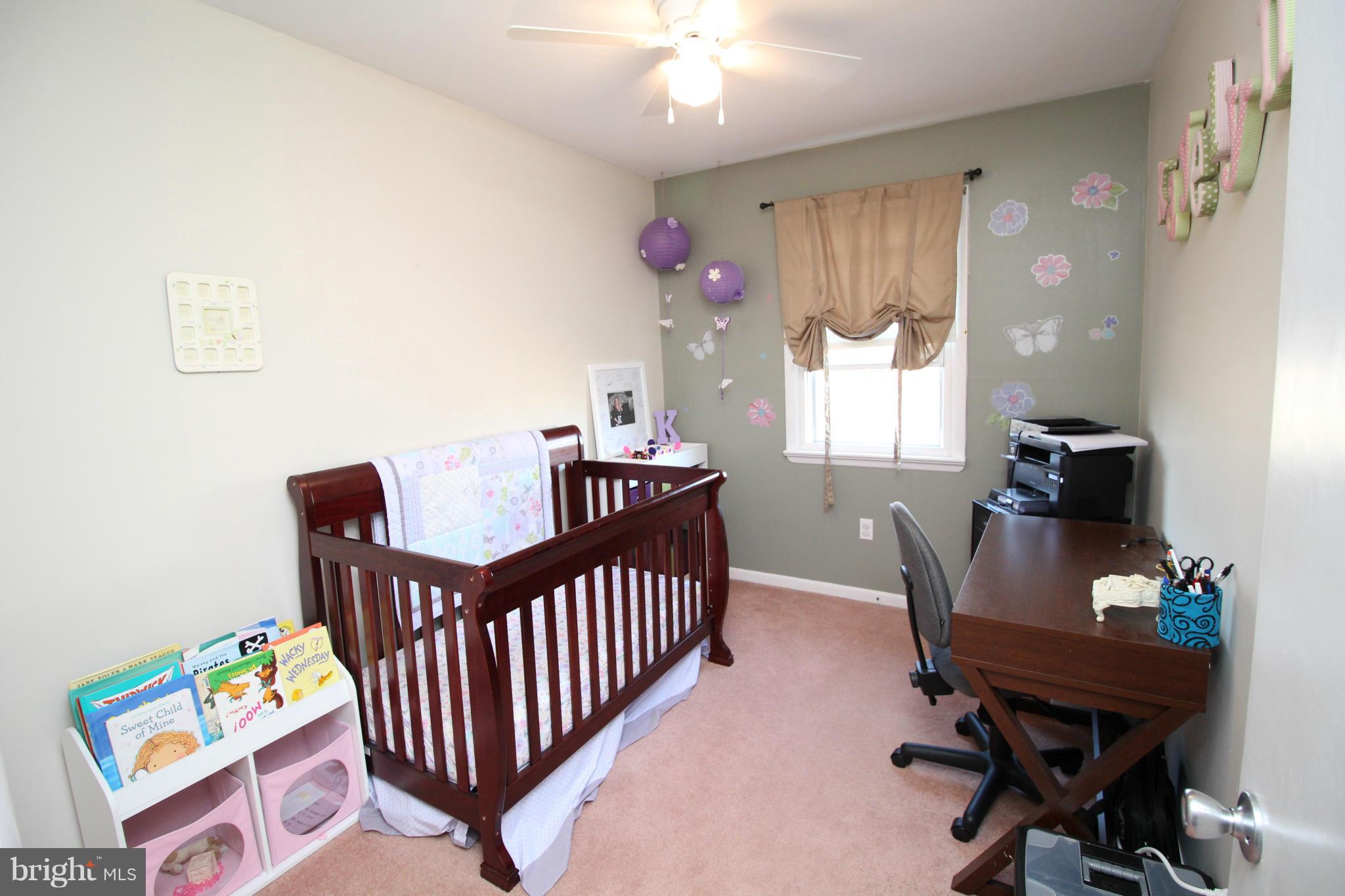 SOUTH HAMPTON TOWNHOUSE - Residential