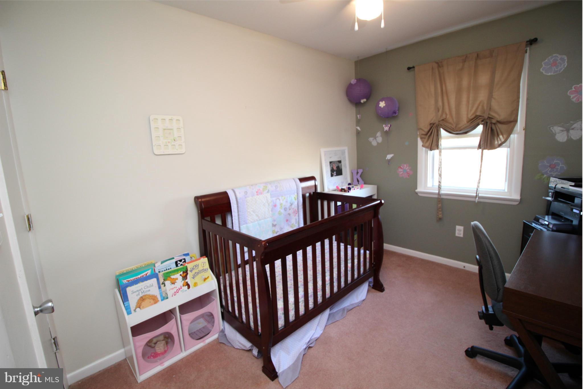 SOUTH HAMPTON TOWNHOUSE - Residential