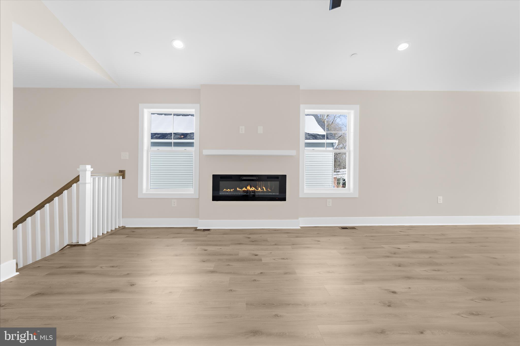 GRANDE VIEW PARK - Residential