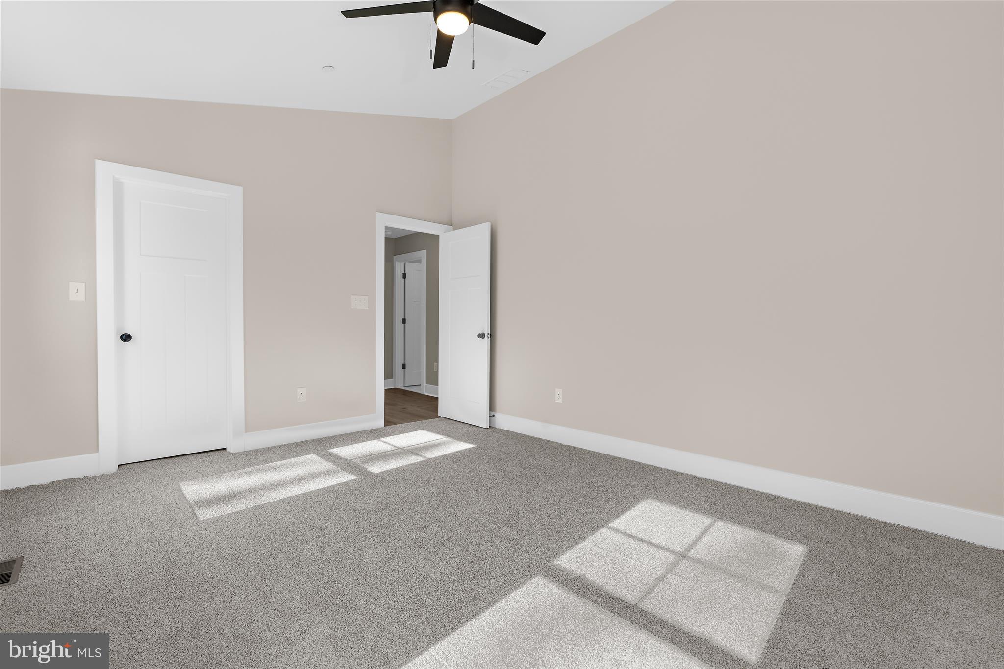 GRANDE VIEW PARK - Residential