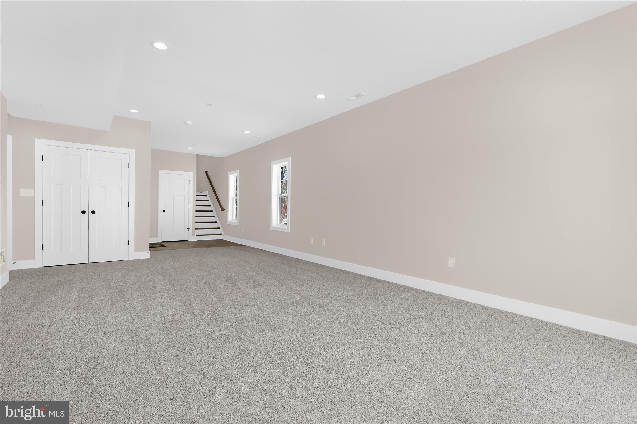 GRANDE VIEW PARK - Residential