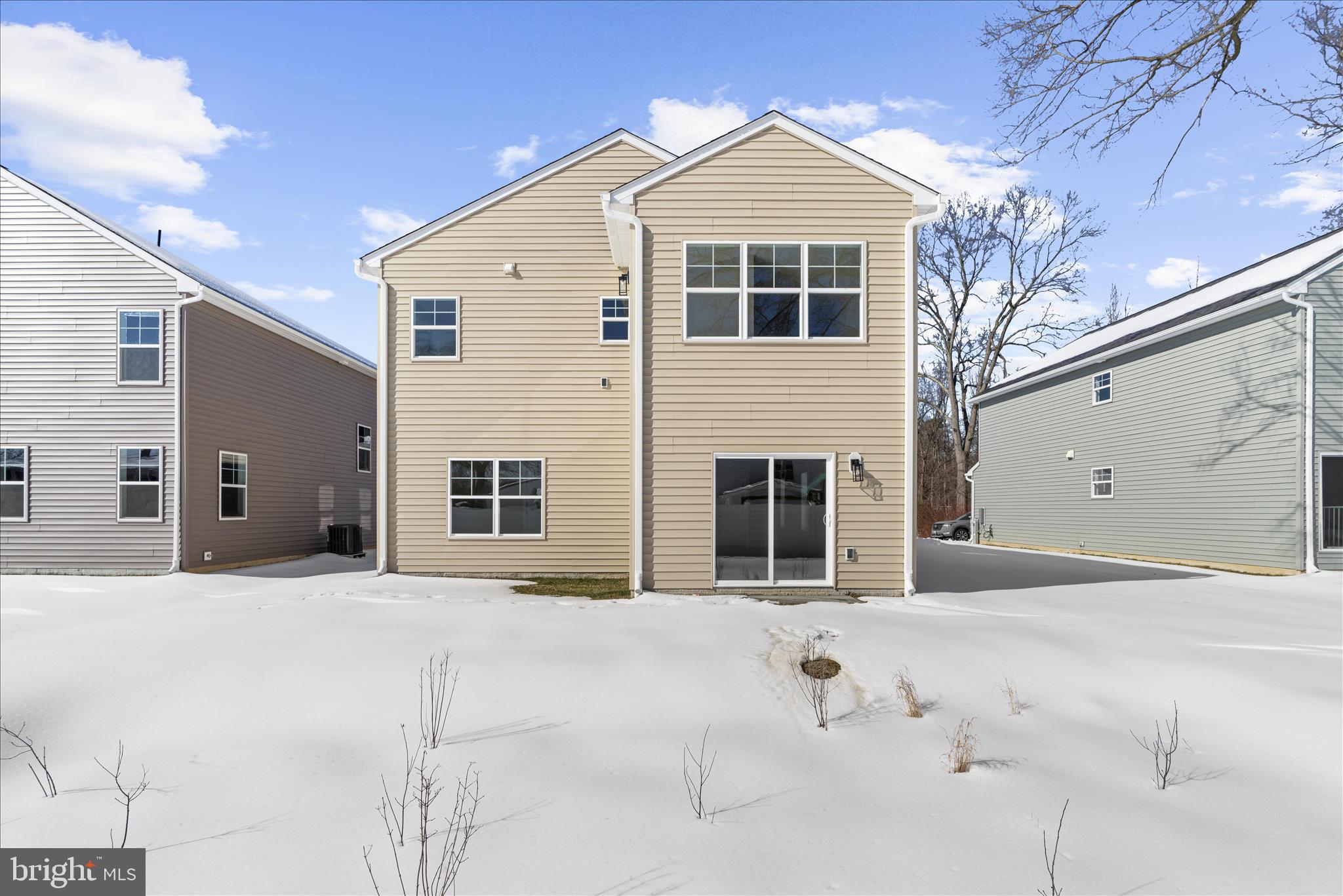 GRANDE VIEW PARK - Residential