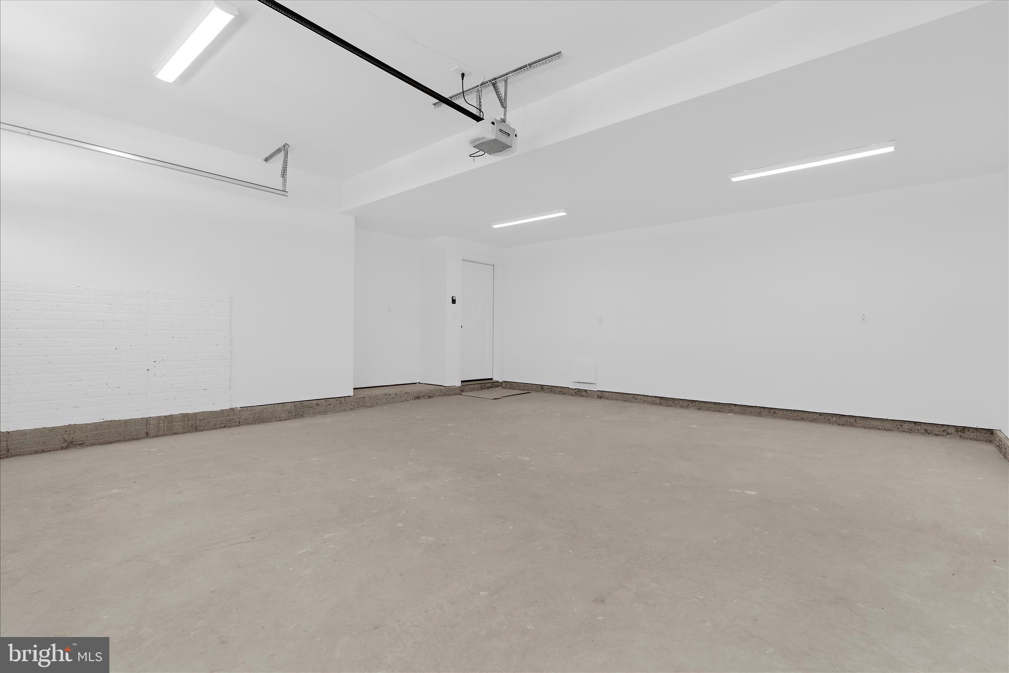 GRANDE VIEW PARK - Residential