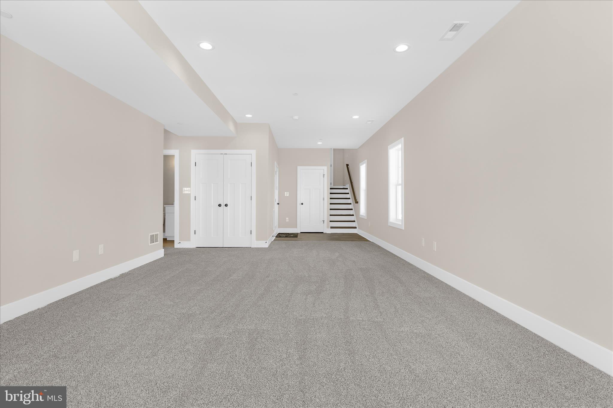 GRANDE VIEW PARK - Residential