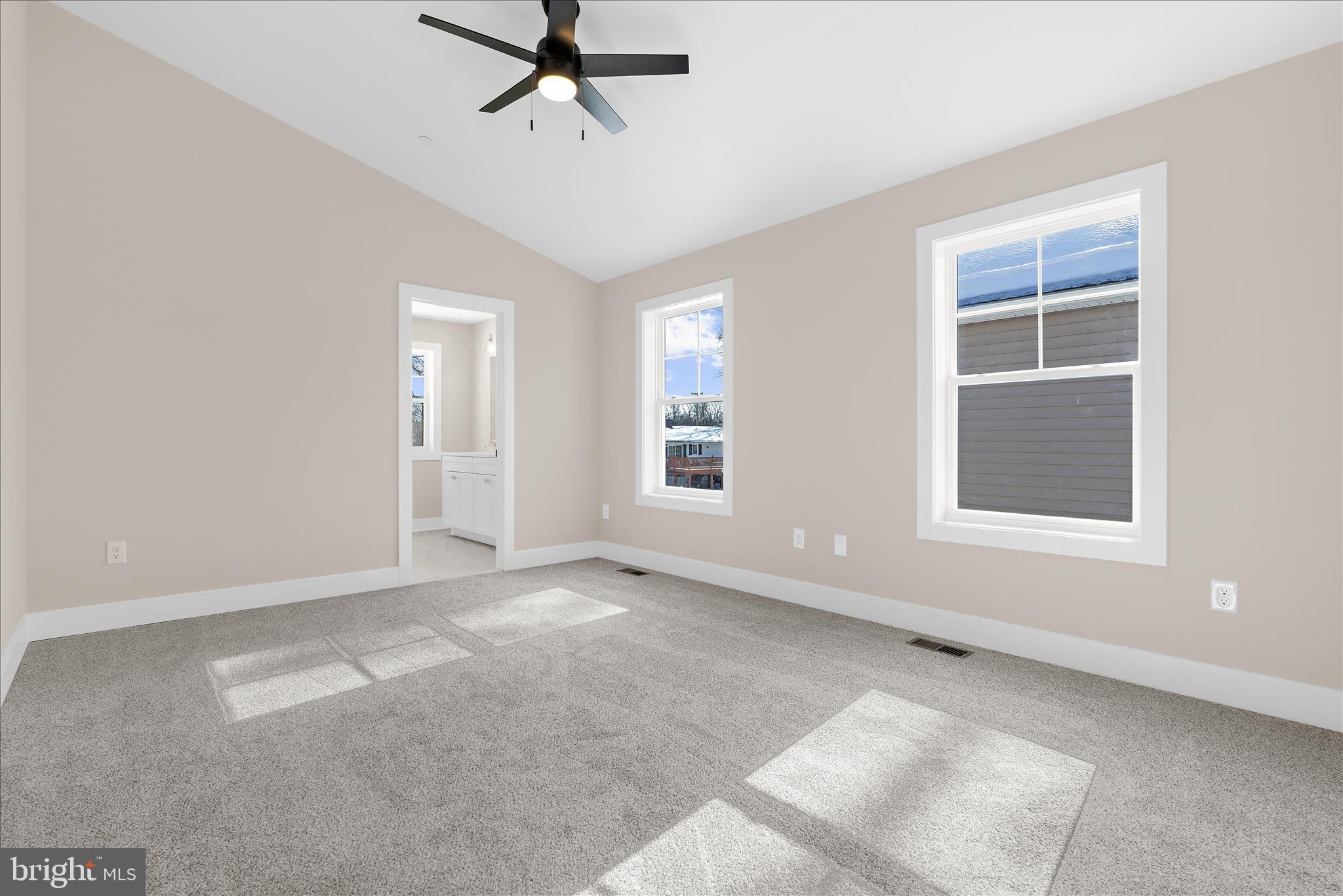 GRANDE VIEW PARK - Residential