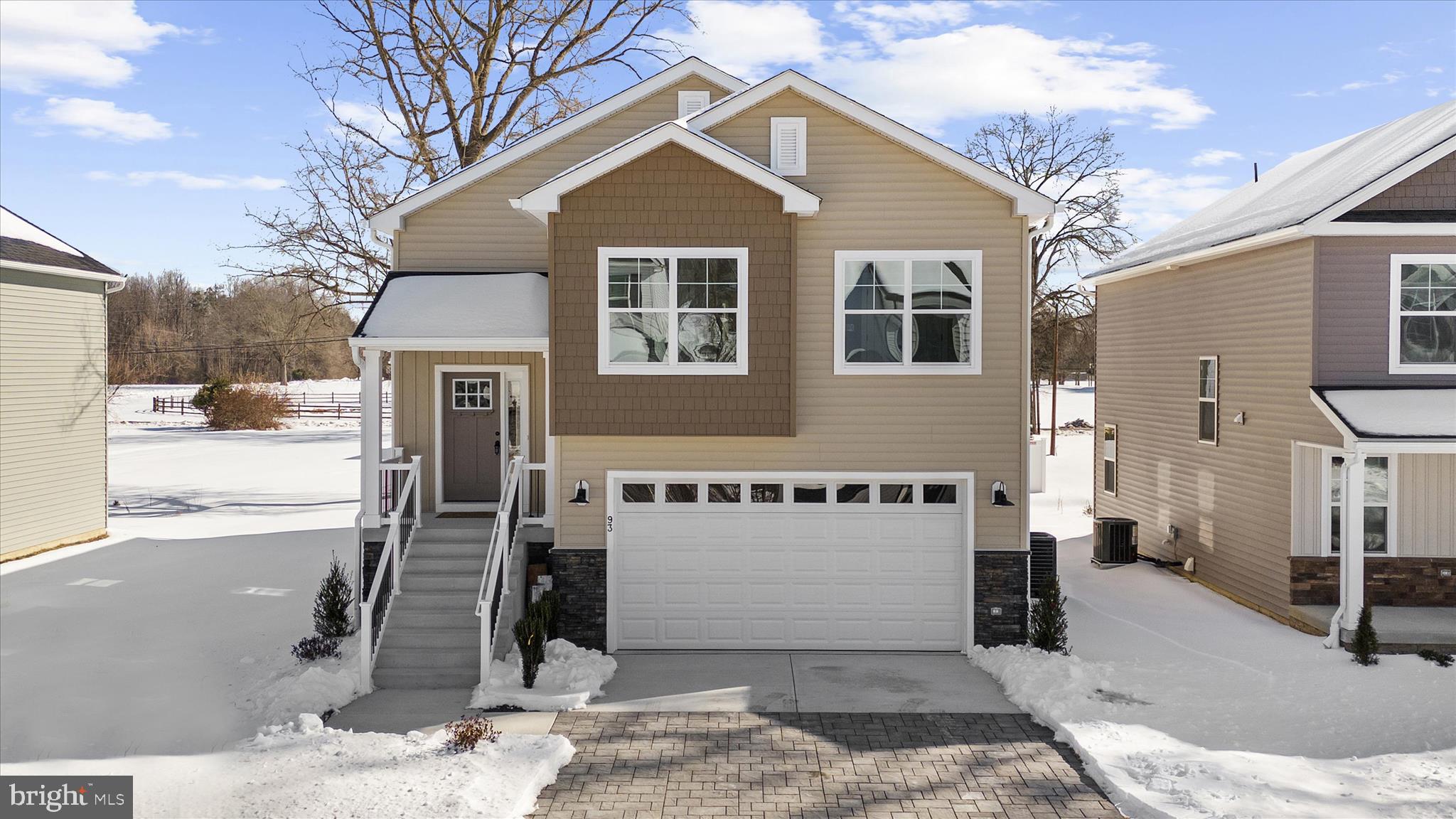 GRANDE VIEW PARK - Residential