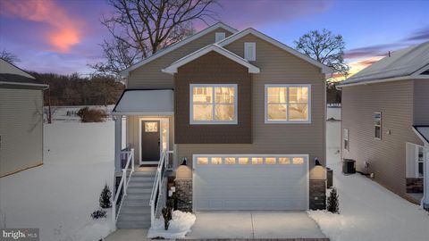 93 EDELTON AVENUE SEVERN MD 21144