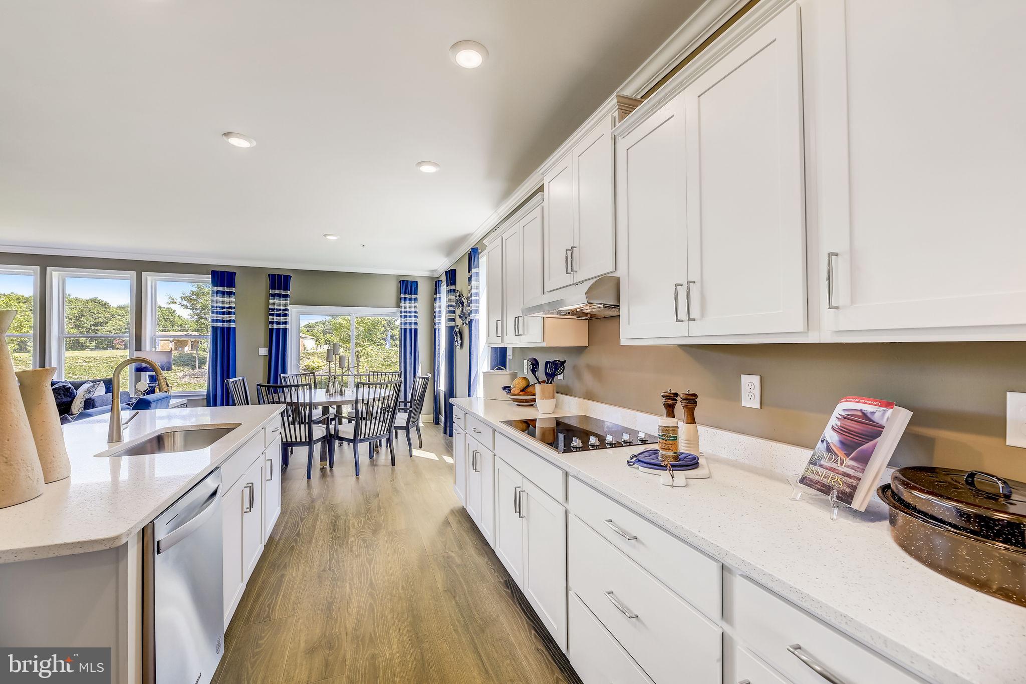 BARKSDALE CROSSING - Residential