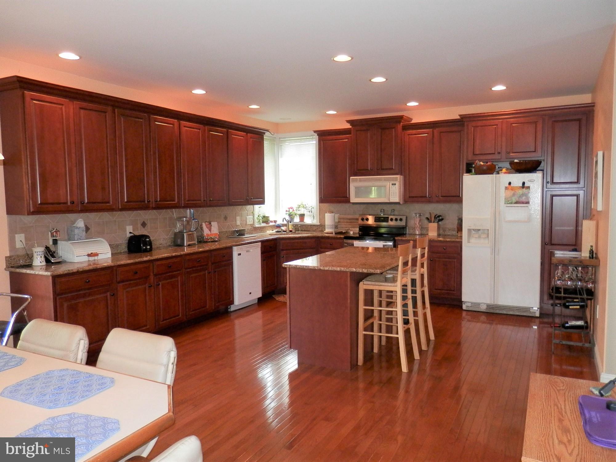 STONE CREEK - Residential