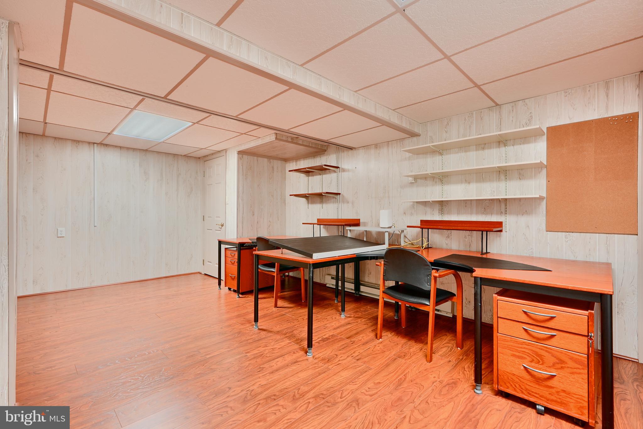 SILVERGATE VILLAGE - Residential