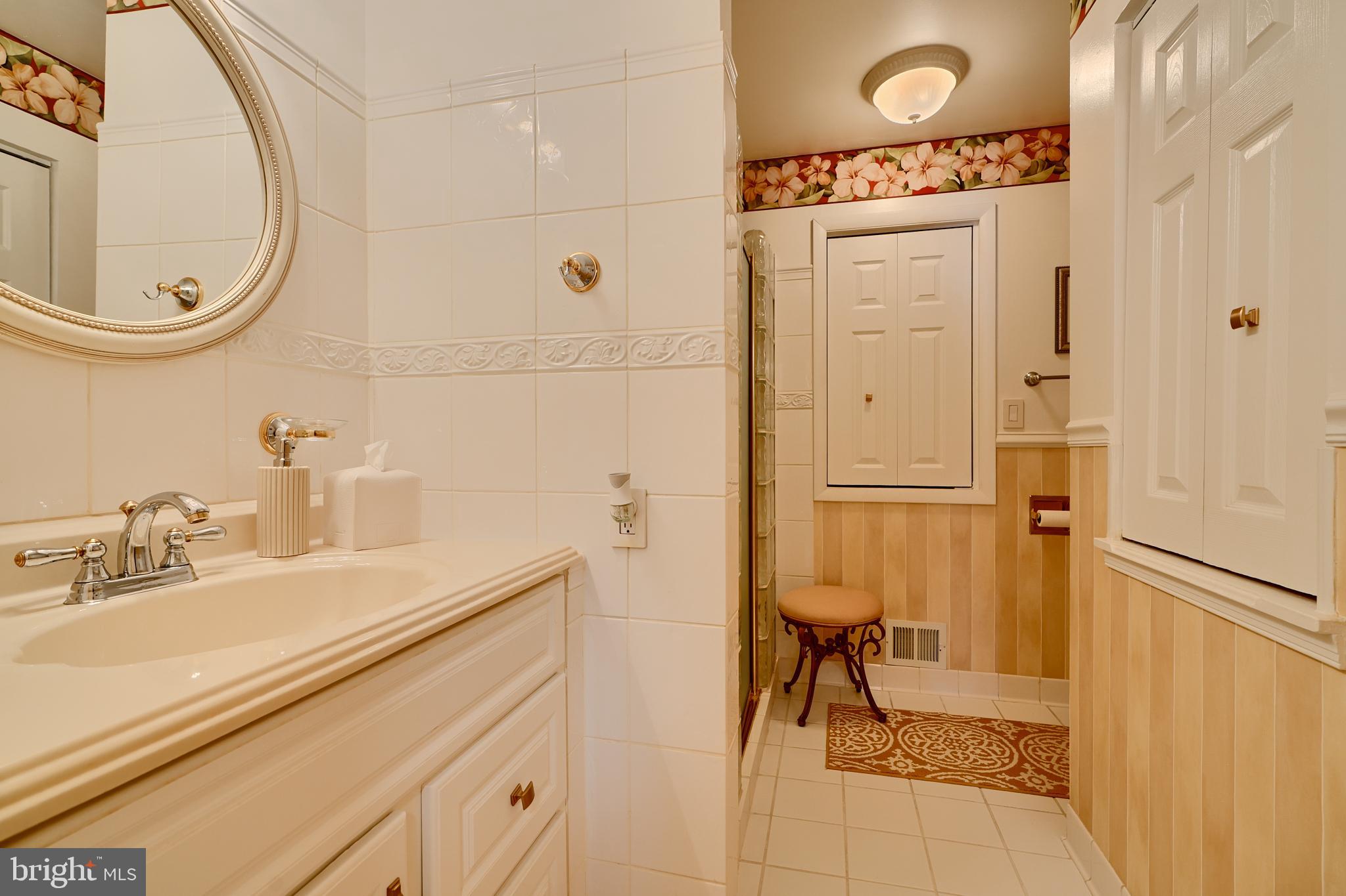 SILVERGATE VILLAGE - Residential