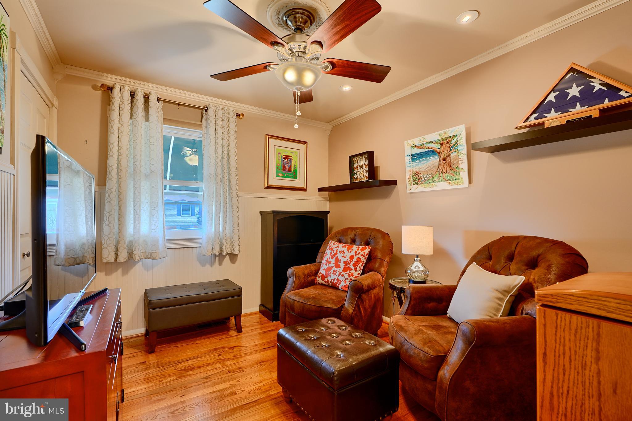 SILVERGATE VILLAGE - Residential