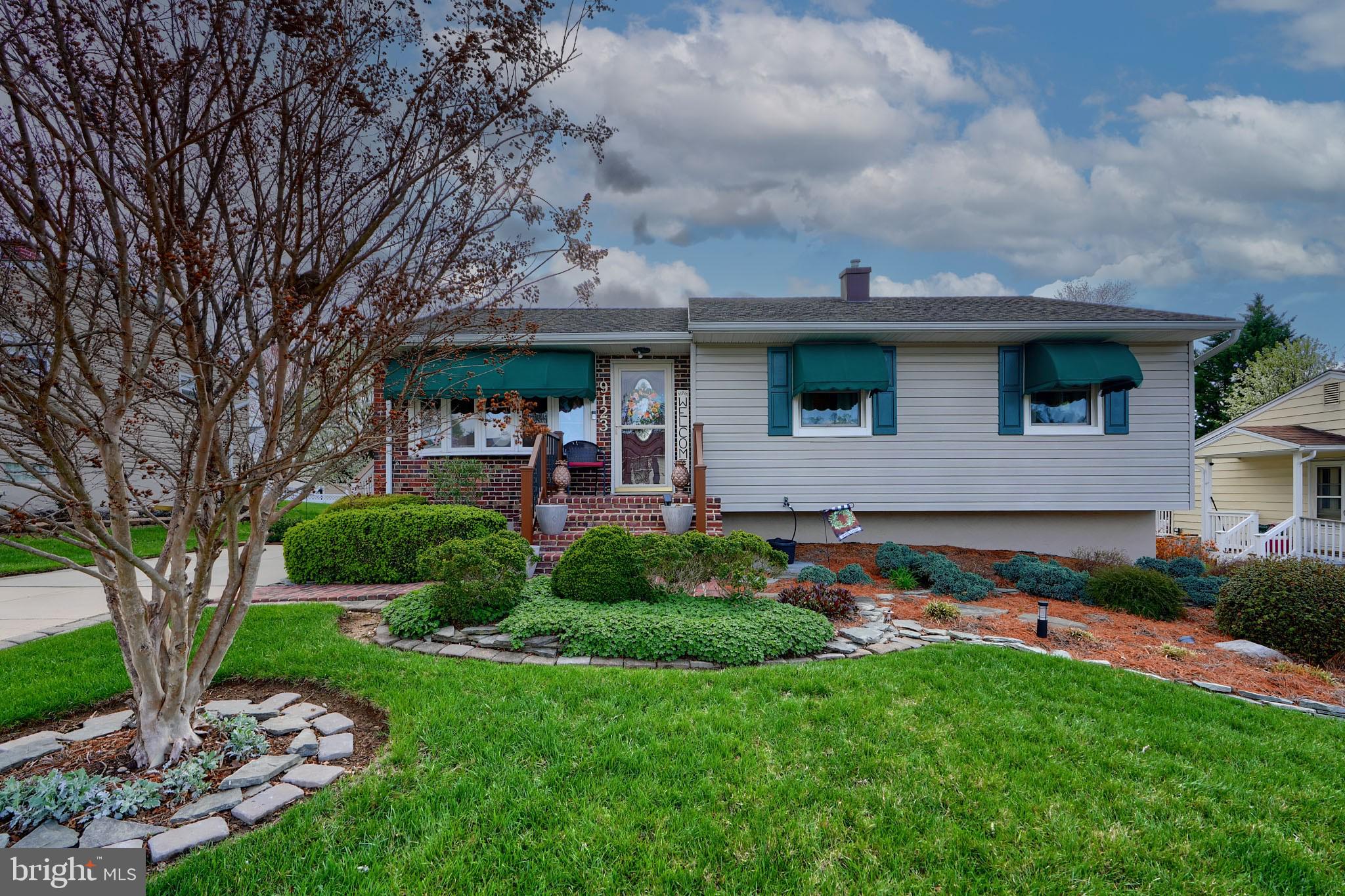 SILVERGATE VILLAGE - Residential