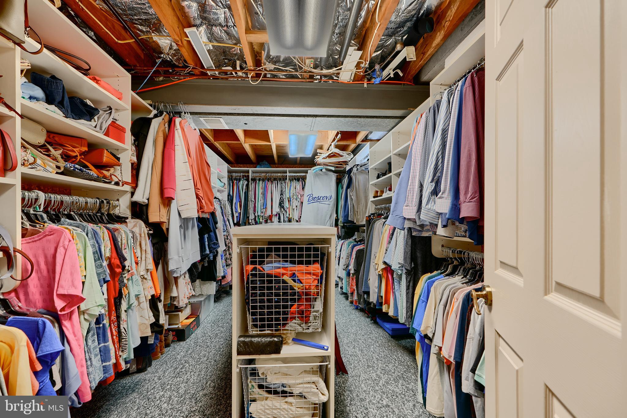 SILVERGATE VILLAGE - Residential